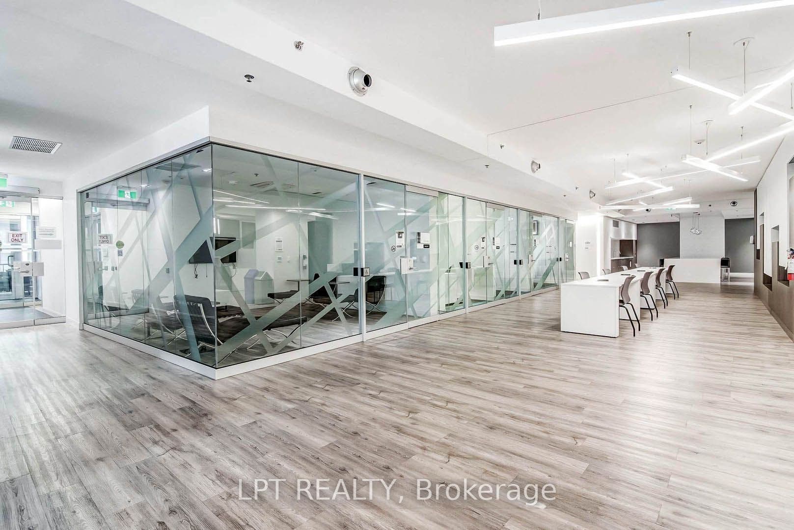 181 Dundas Street E, #807, Toronto C, Toronto ON M5A 0N5