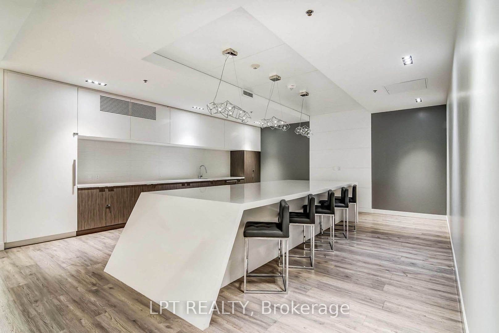 181 Dundas Street E, #807, Toronto C, Toronto ON M5A 0N5
