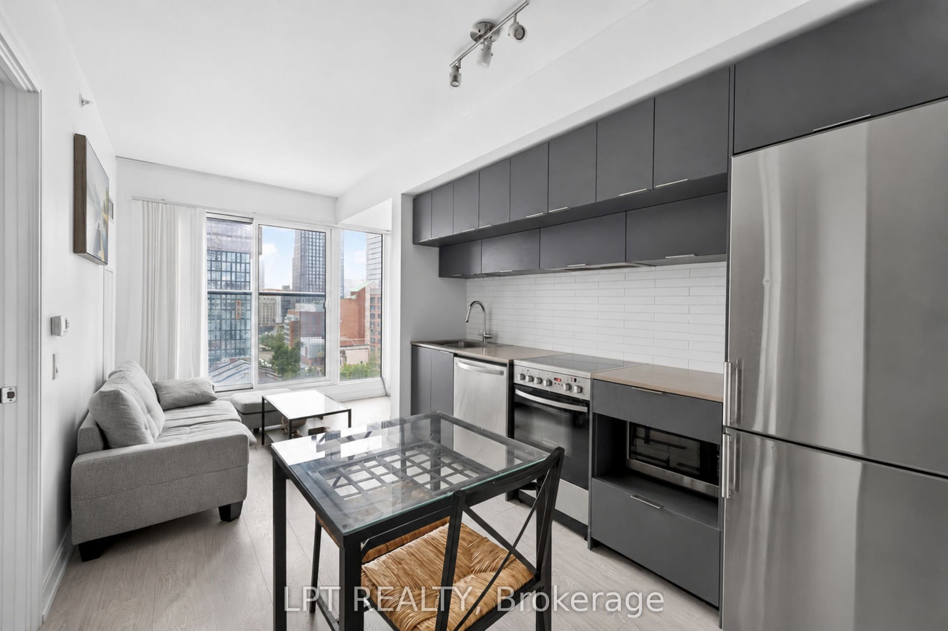 181 Dundas Street E, #807, Toronto C, Toronto ON M5A 0N5