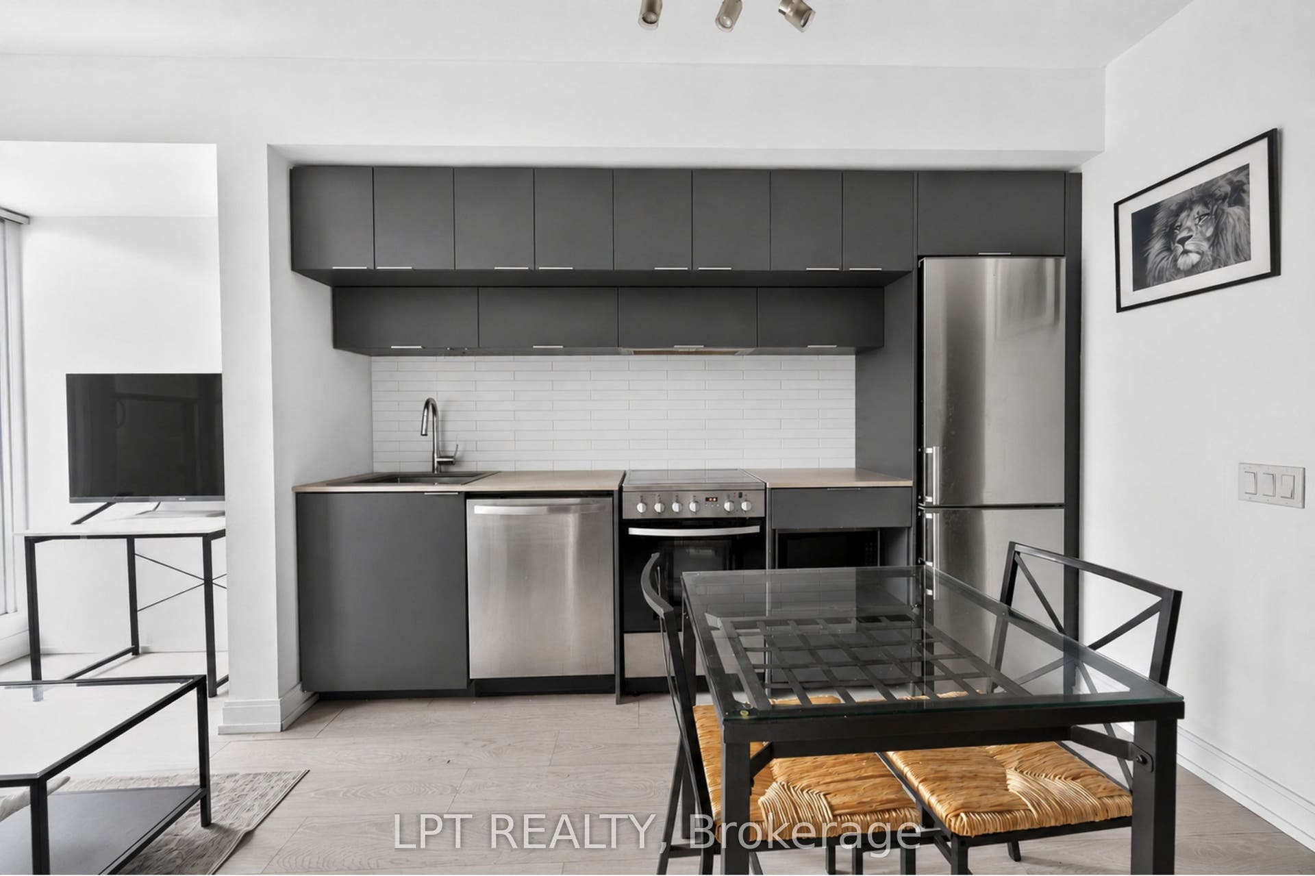 181 Dundas Street E, #807, Toronto C, Toronto ON M5A 0N5