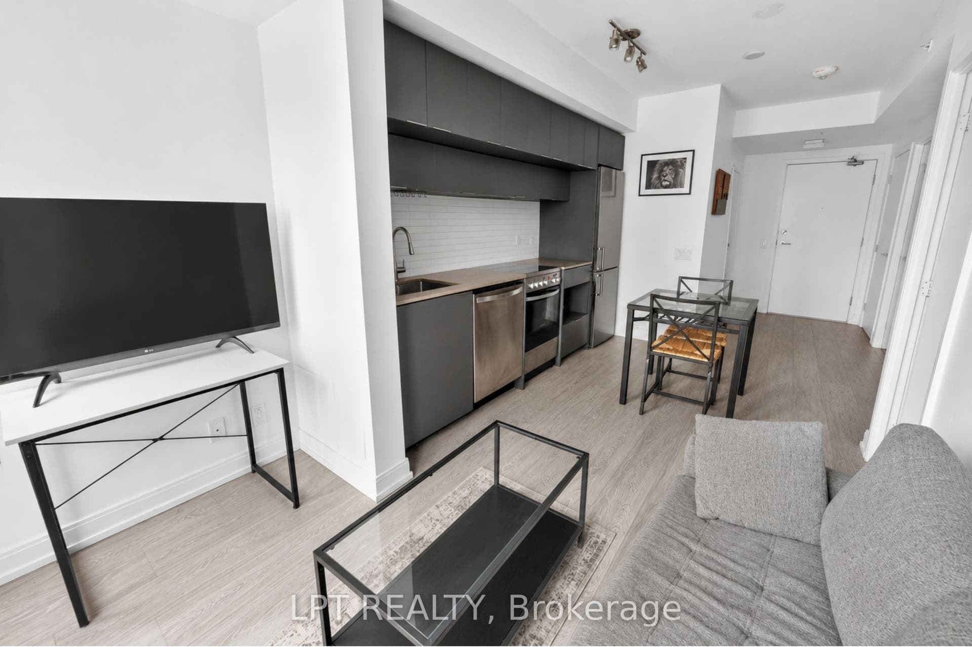 181 Dundas Street E, #807, Toronto C, Toronto ON M5A 0N5