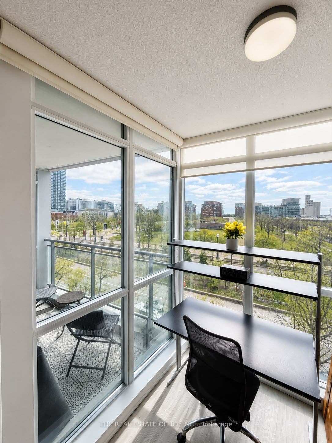 151 Dan Leckie Way, #202, Toronto C, Toronto ON M5V 4B2 151 Dan Leckie Way, #202, Toronto C, Toronto ON M5V 4B2