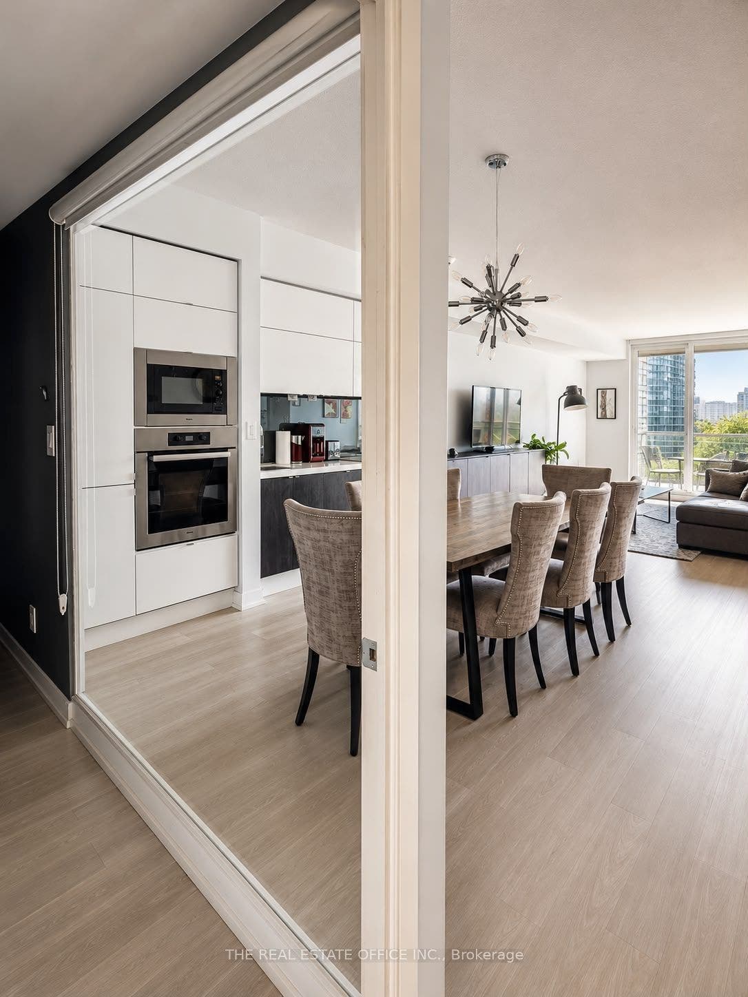 151 Dan Leckie Way, #202, Toronto C, Toronto ON M5V 4B2 151 Dan Leckie Way, #202, Toronto C, Toronto ON M5V 4B2