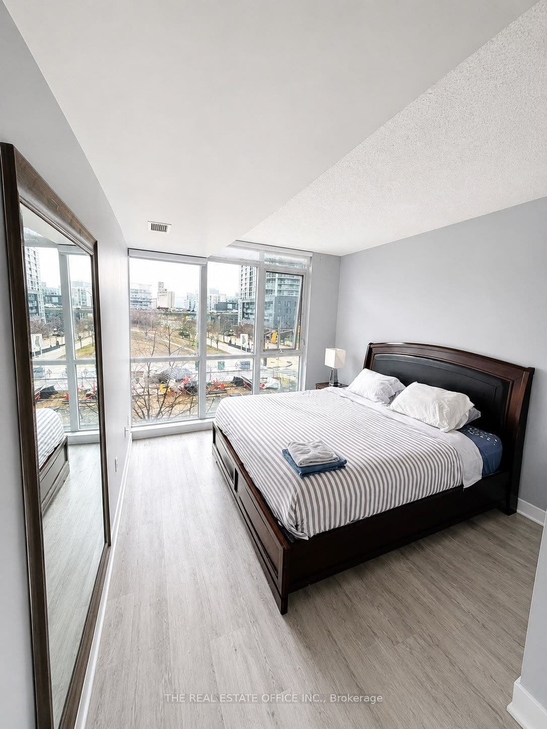151 Dan Leckie Way, #202, Toronto C, Toronto ON M5V 4B2 151 Dan Leckie Way, #202, Toronto C, Toronto ON M5V 4B2