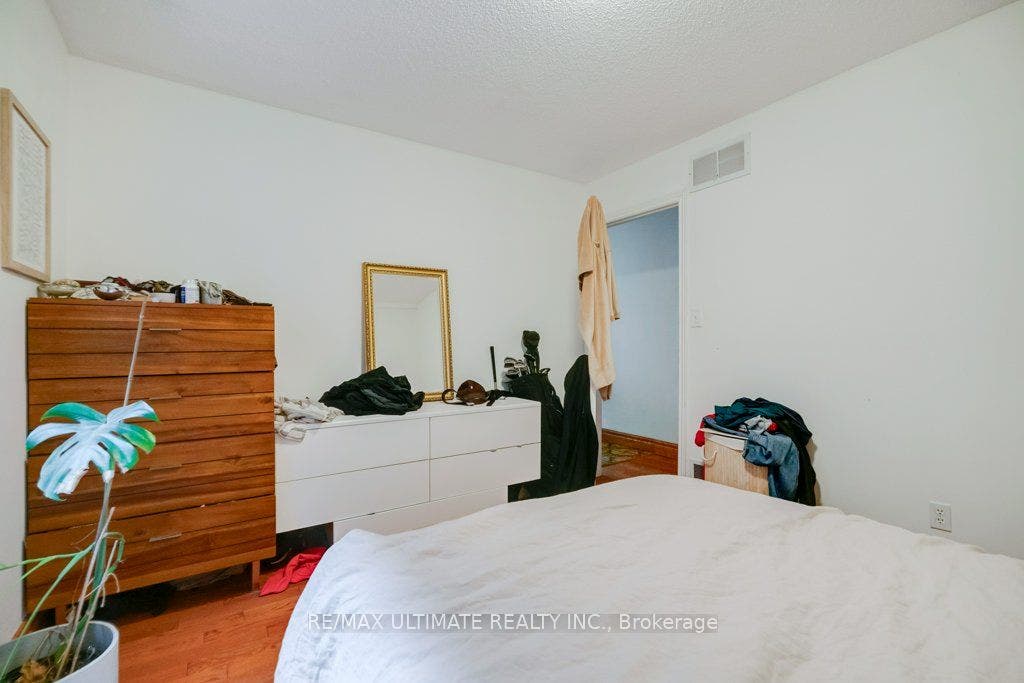 53 Churchill Avenue, #Main, Toronto C01, Toronto C, Toronto ON M6J 2B5