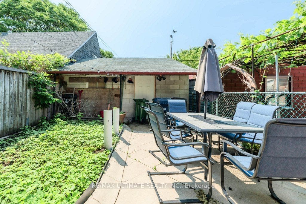 53 Churchill Avenue, #Main, Toronto C01, Toronto C, Toronto ON M6J 2B5