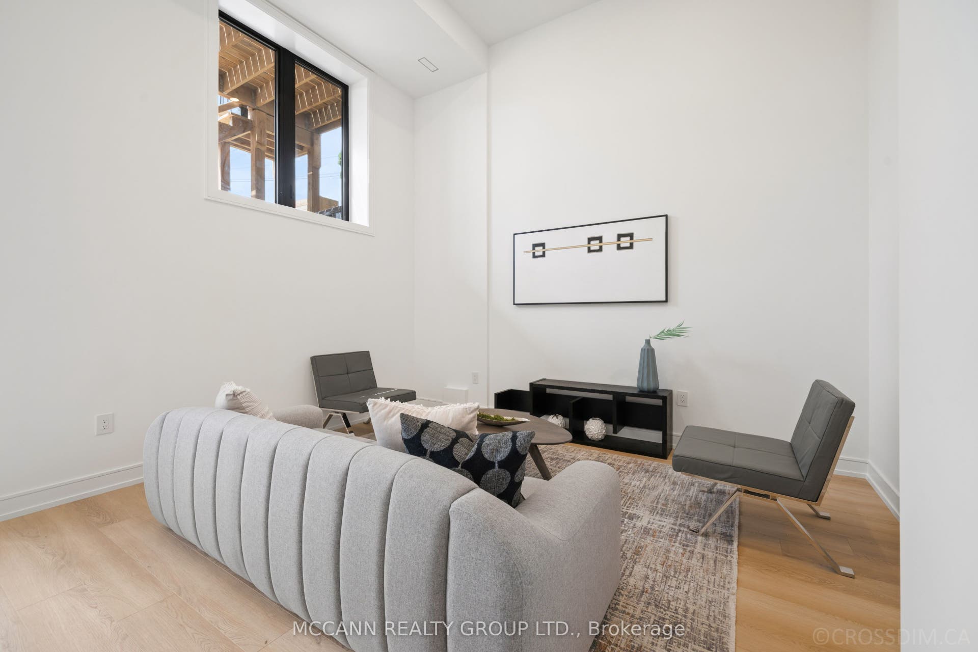 526 Westmount Avenue, Toronto C03, Toronto C, Toronto ON M6E 3N7 526 Westmount Avenue, Toronto C03, Toronto C, Toronto ON M6E 3N7