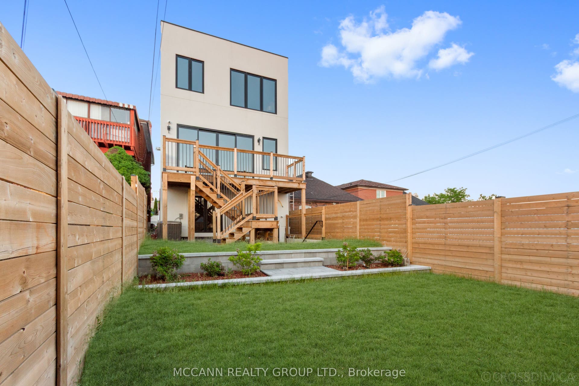 526 Westmount Avenue, Toronto C03, Toronto C, Toronto ON M6E 3N7 526 Westmount Avenue, Toronto C03, Toronto C, Toronto ON M6E 3N7