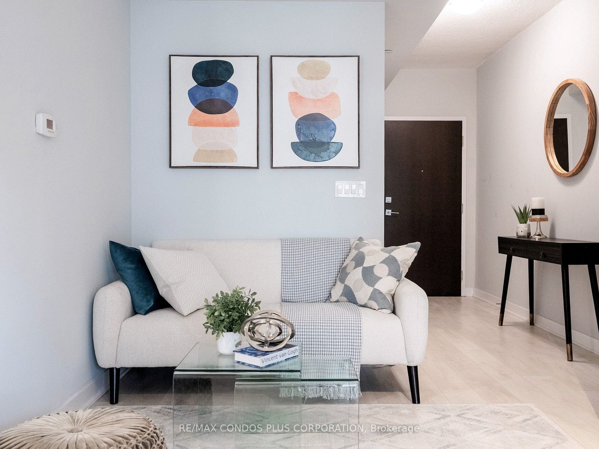 2221 Yonge Street, #506, Toronto C, Toronto ON M4S 0B8
