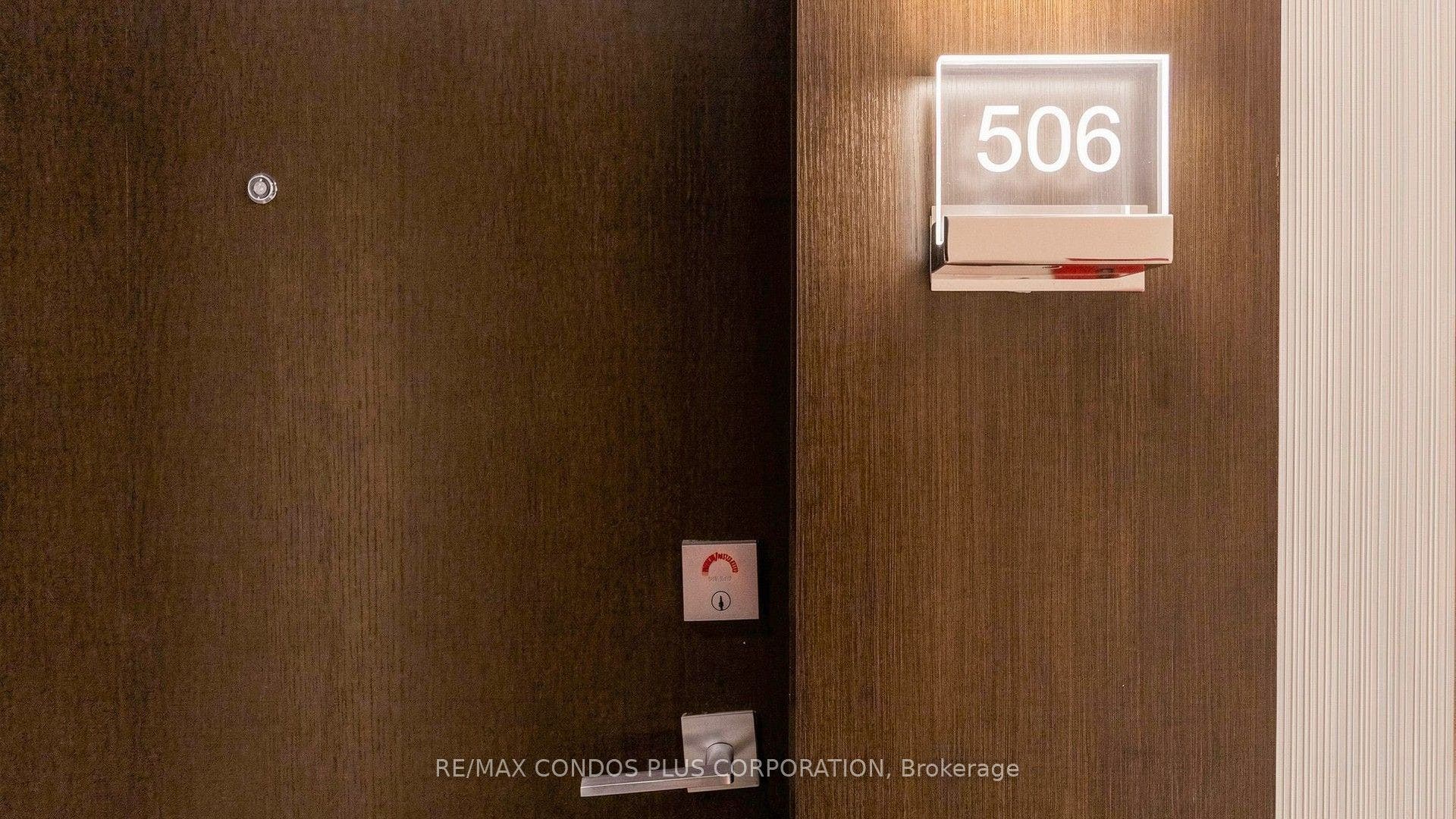 2221 Yonge Street, #506, Toronto C, Toronto ON M4S 0B8