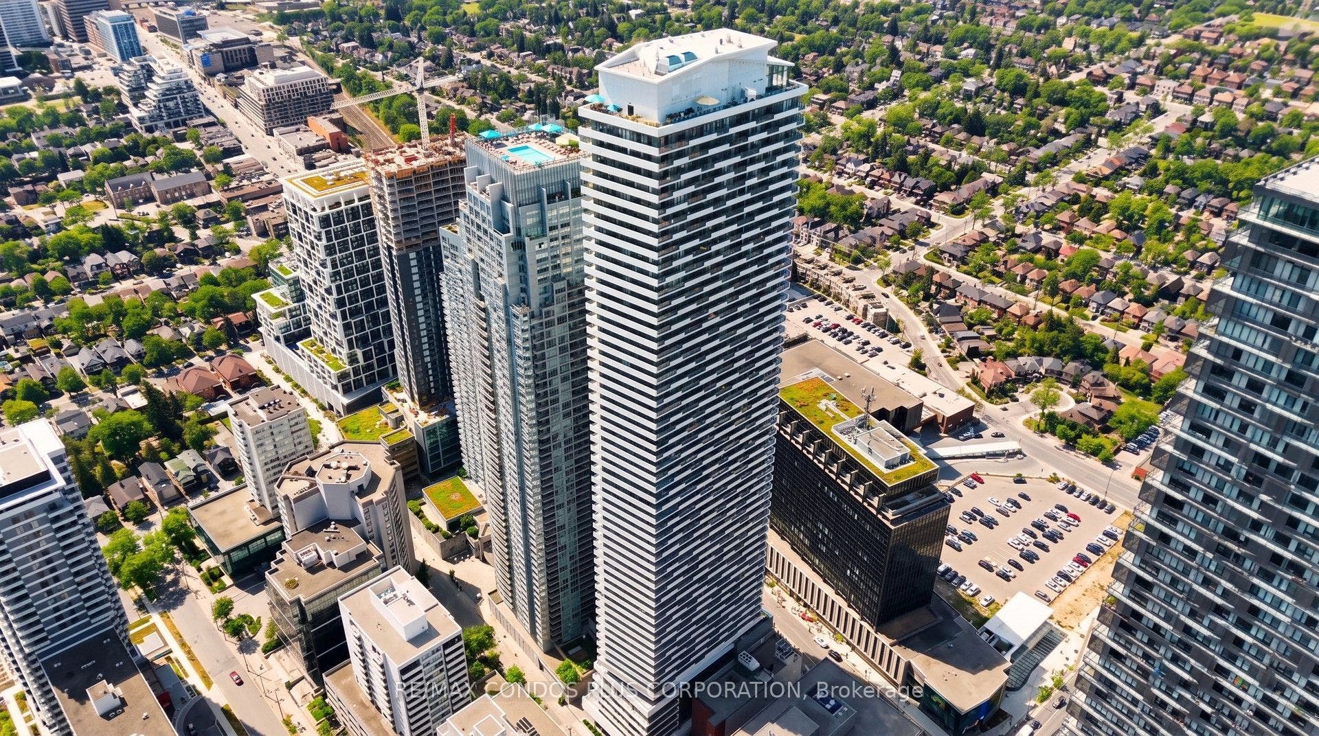 2221 Yonge Street, #506, Toronto C, Toronto ON M4S 0B8