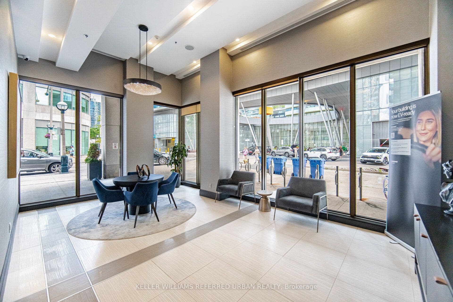 19 Grand Trunk Crescent, #3708, Toronto C01, Toronto C, Toronto ON M5J 3A3 19 Grand Trunk Crescent, #3708, Toronto C01, Toronto C, Toronto ON M5J 3A3