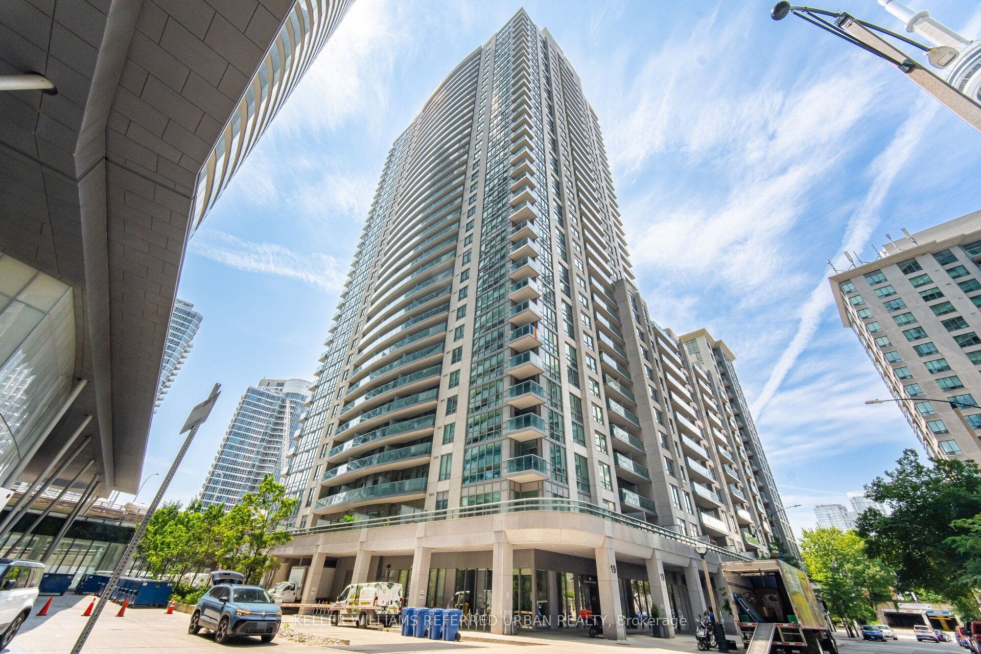 19 Grand Trunk Crescent, #3708, Toronto C01, Toronto C, Toronto ON M5J 3A3 19 Grand Trunk Crescent, #3708, Toronto C01, Toronto C, Toronto ON M5J 3A3