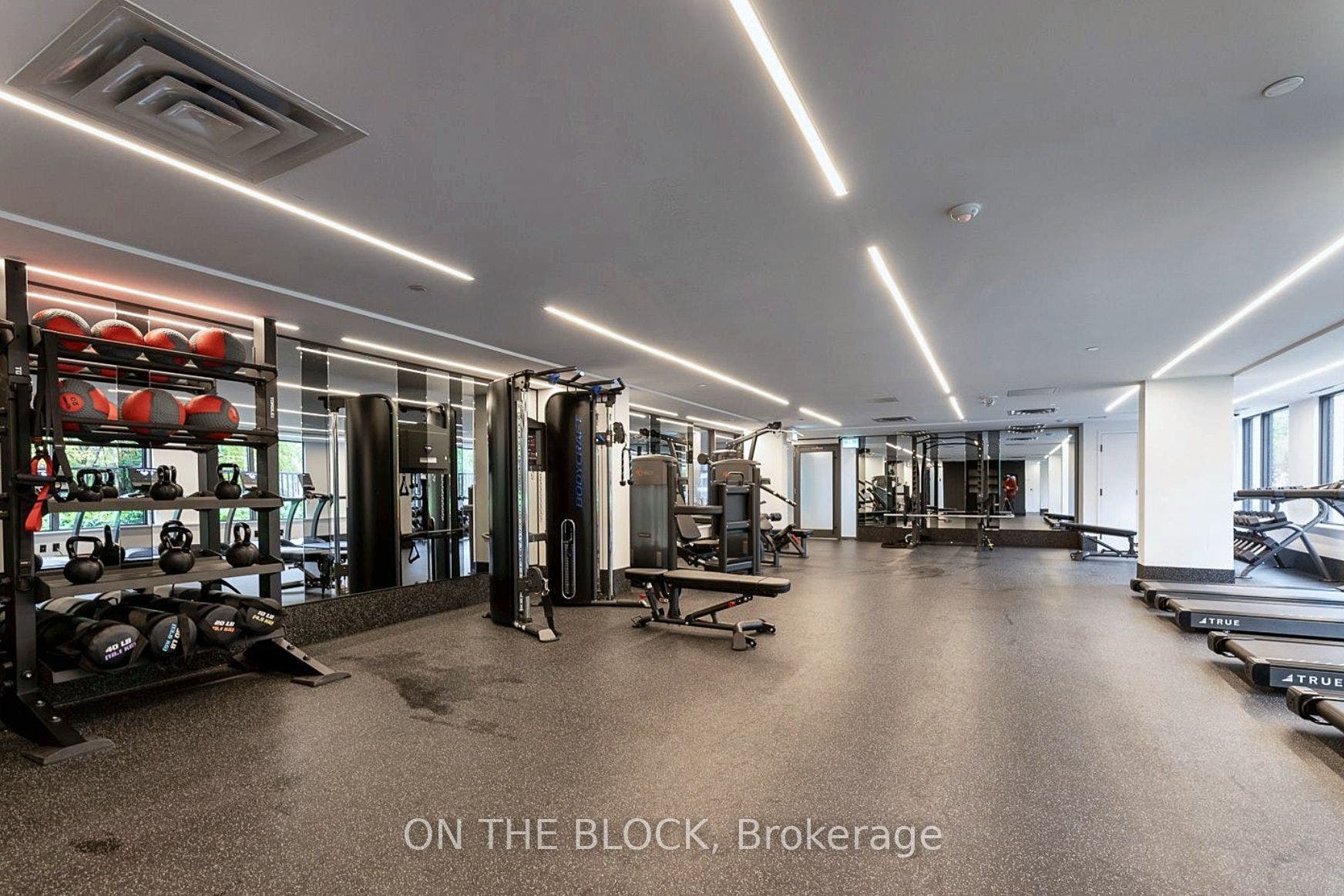 500 Wilson Avenue, #620, Toronto C, Toronto ON M3H 0E5