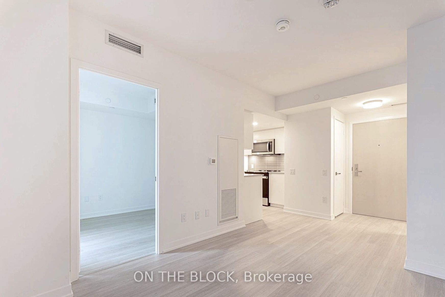 500 Wilson Avenue, #620, Toronto C, Toronto ON M3H 0E5