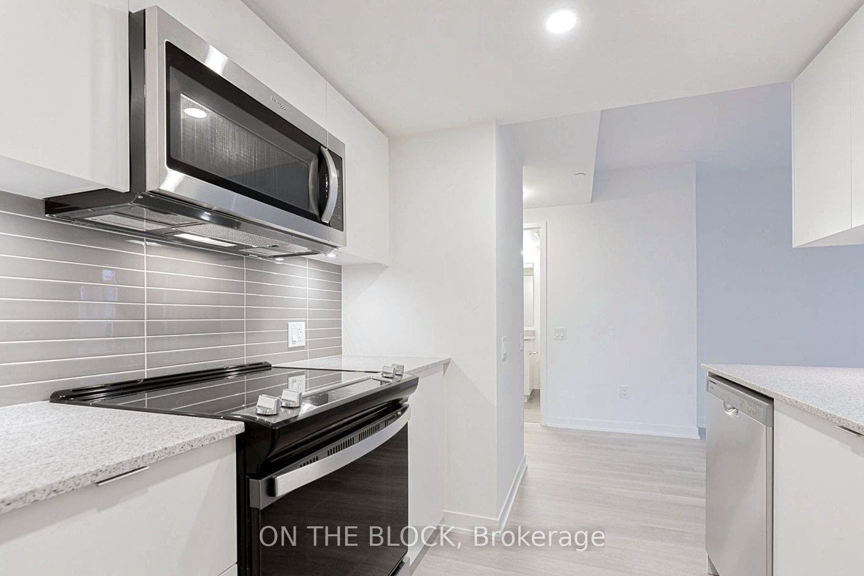 500 Wilson Avenue, #620, Toronto C, Toronto ON M3H 0E5