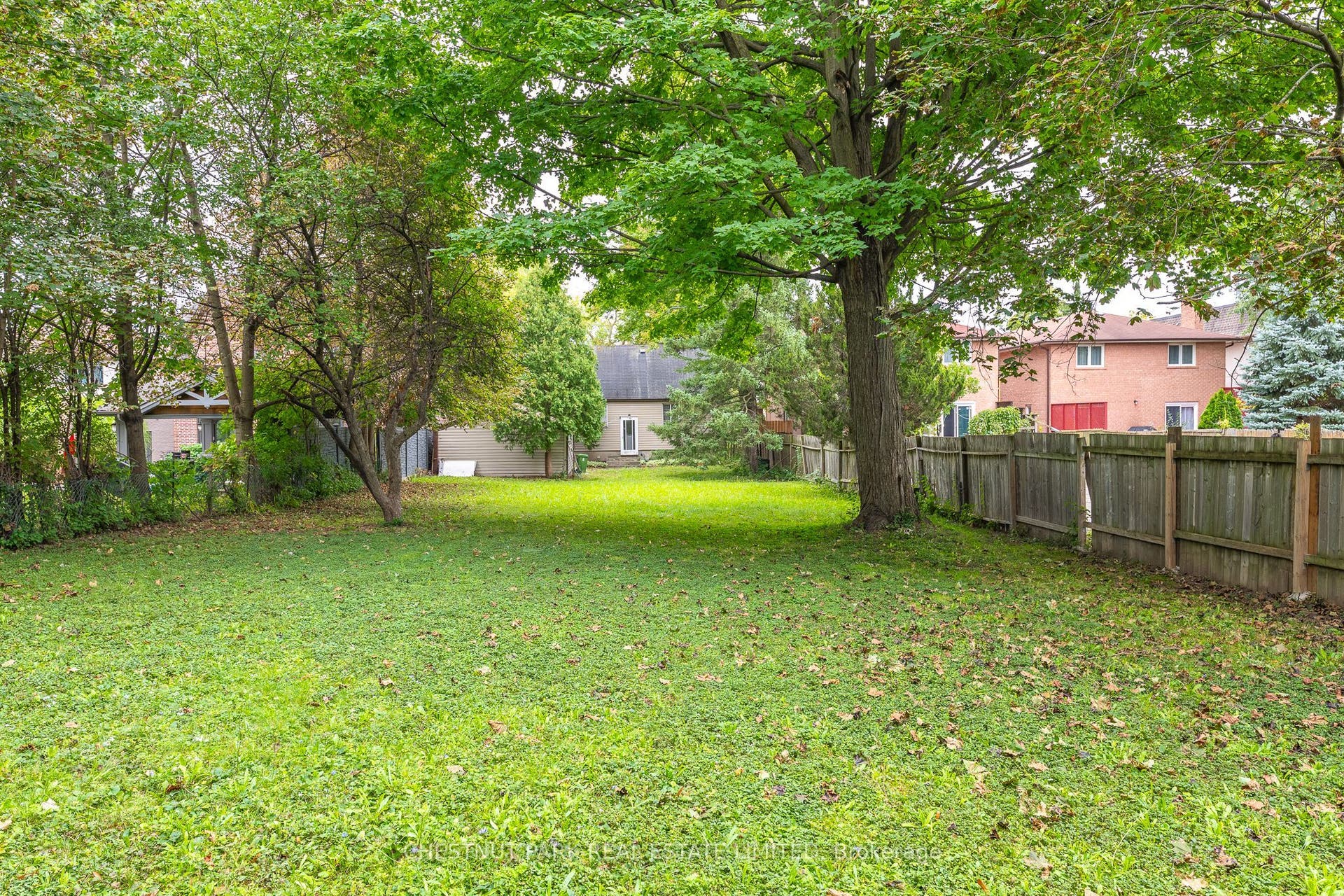 462 Ellerslie Avenue, Toronto C, Toronto ON M2R 1C4