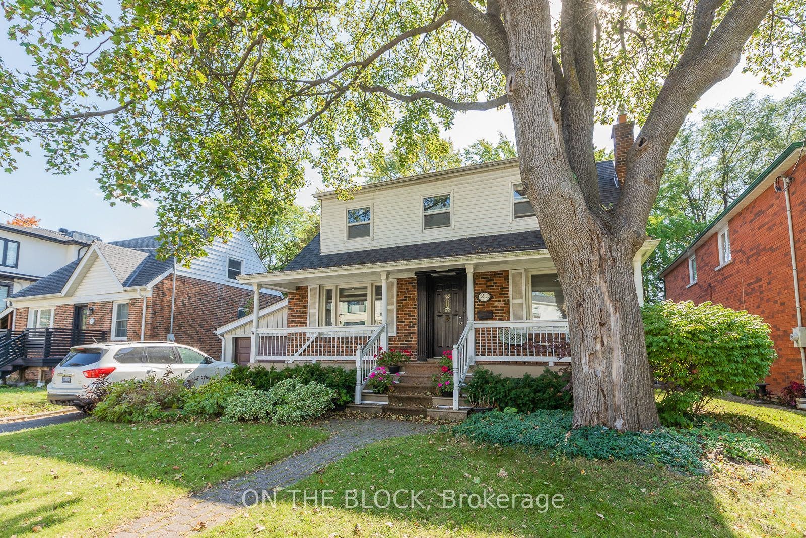 21 Craigmore Crescent, Toronto C, Toronto ON M2N 2Y2 21 Craigmore Crescent, Toronto C, Toronto ON M2N 2Y2