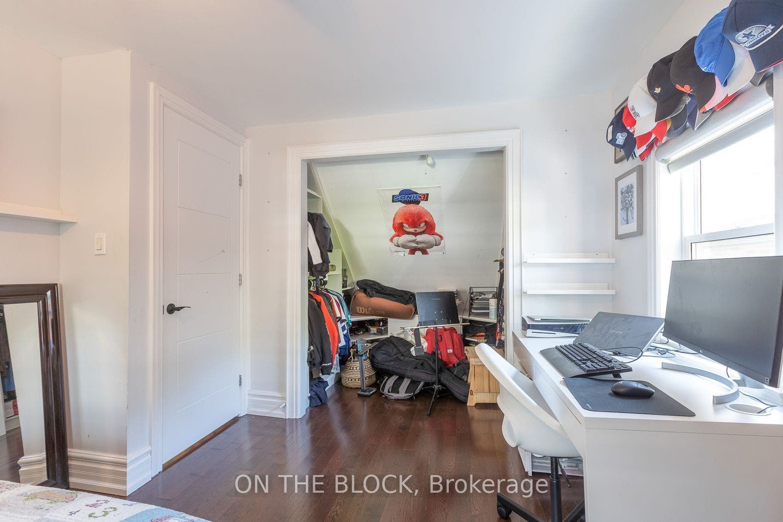 21 Craigmore Crescent, Toronto C, Toronto ON M2N 2Y2 21 Craigmore Crescent, Toronto C, Toronto ON M2N 2Y2