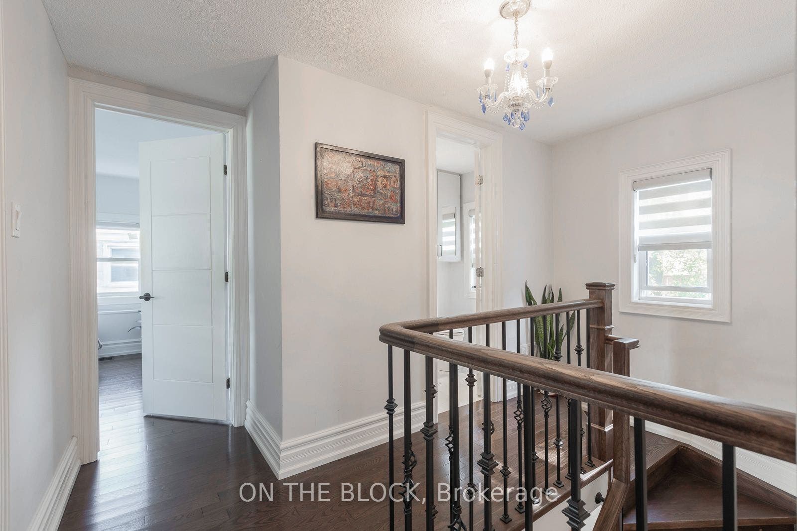 21 Craigmore Crescent, Toronto C, Toronto ON M2N 2Y2 21 Craigmore Crescent, Toronto C, Toronto ON M2N 2Y2