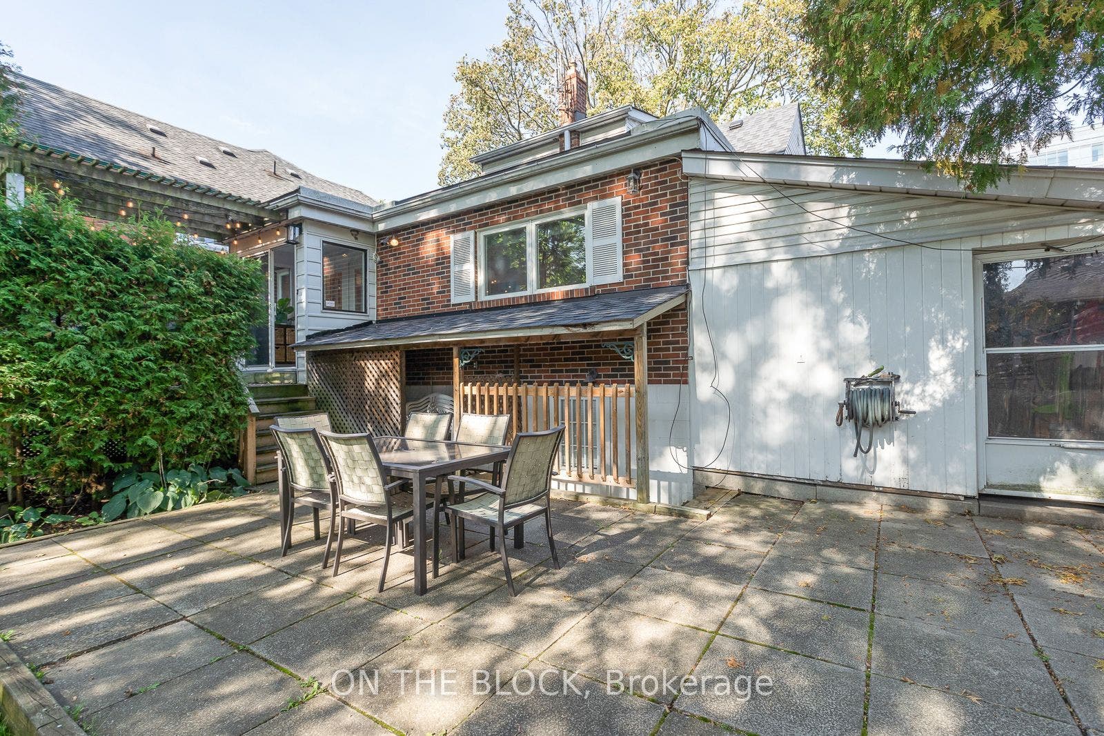 21 Craigmore Crescent, Toronto C, Toronto ON M2N 2Y2 21 Craigmore Crescent, Toronto C, Toronto ON M2N 2Y2