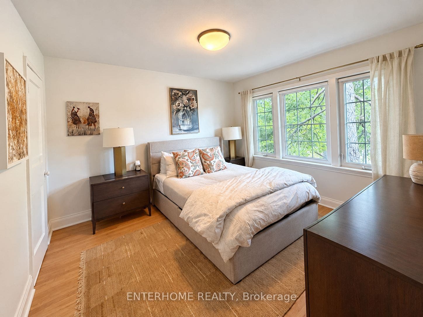 119 Glenvale Boulevard, Toronto C, Toronto ON M4G 2W1 119 Glenvale Boulevard, Toronto C, Toronto ON M4G 2W1