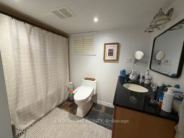 119 Glenvale Boulevard, Toronto C, Toronto ON M4G 2W1 119 Glenvale Boulevard, Toronto C, Toronto ON M4G 2W1