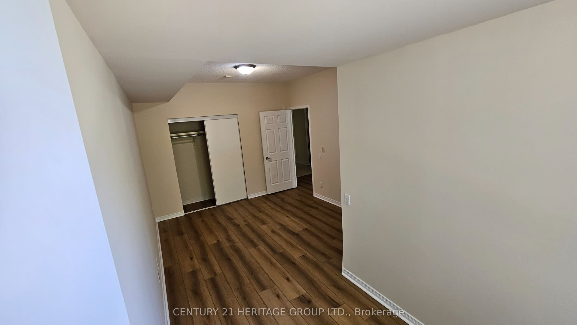 451 Rosewell Avenue, #202, Toronto C, Toronto ON M4R 2H8