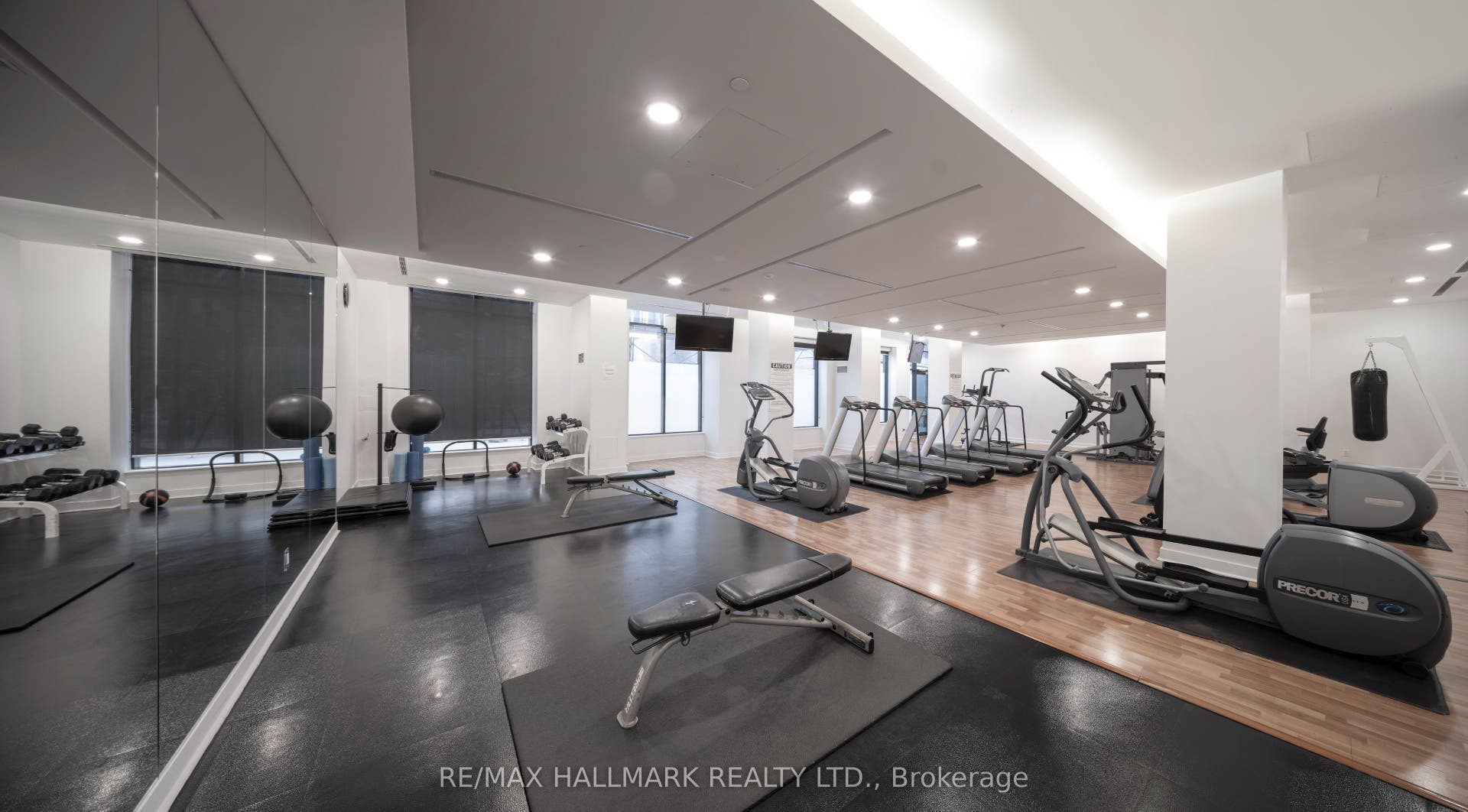 167 Church Street, #314, Toronto C08, Toronto C, Toronto ON M5B 1Y4