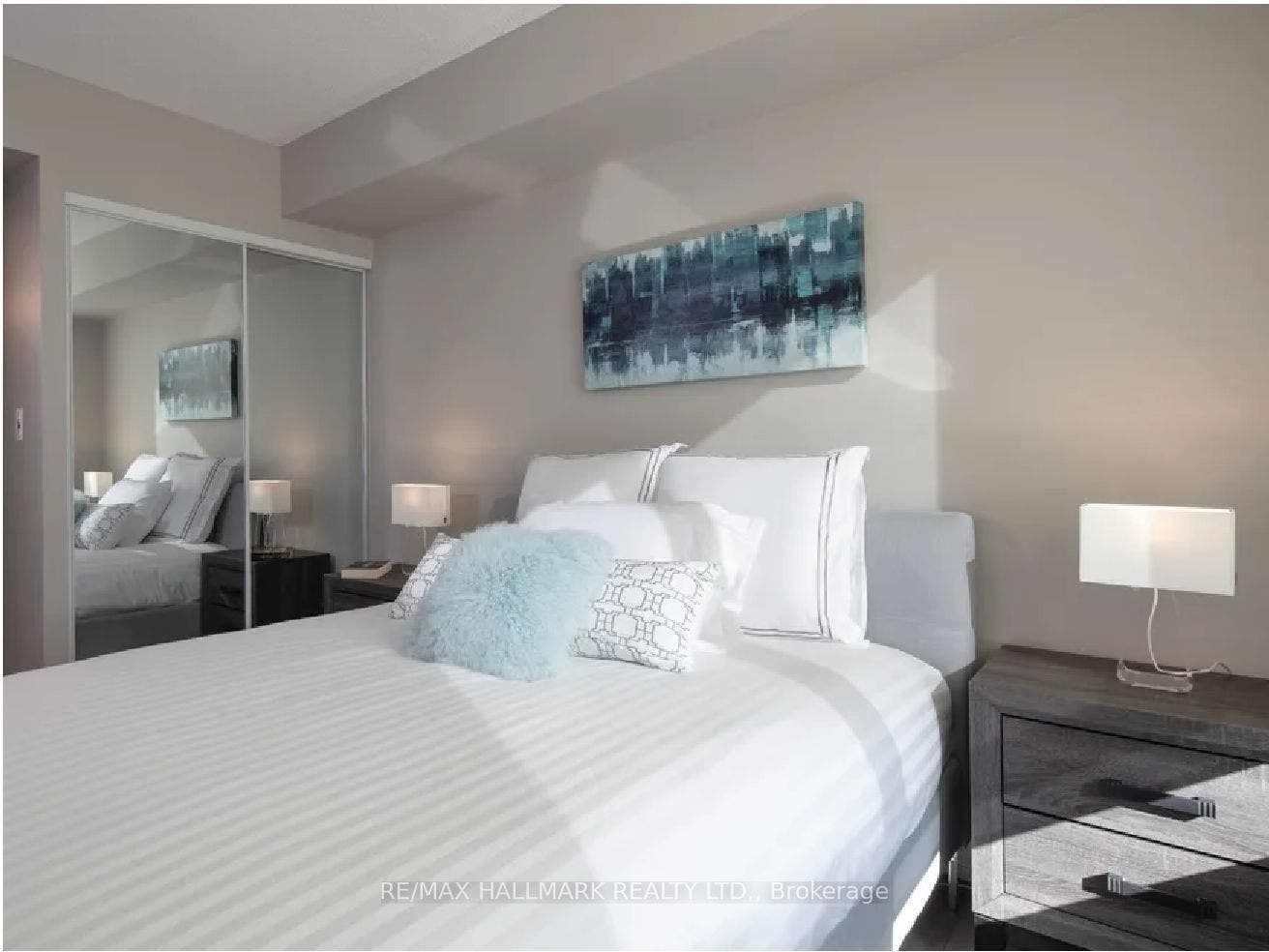 167 Church Street, #314, Toronto C08, Toronto C, Toronto ON M5B 1Y4