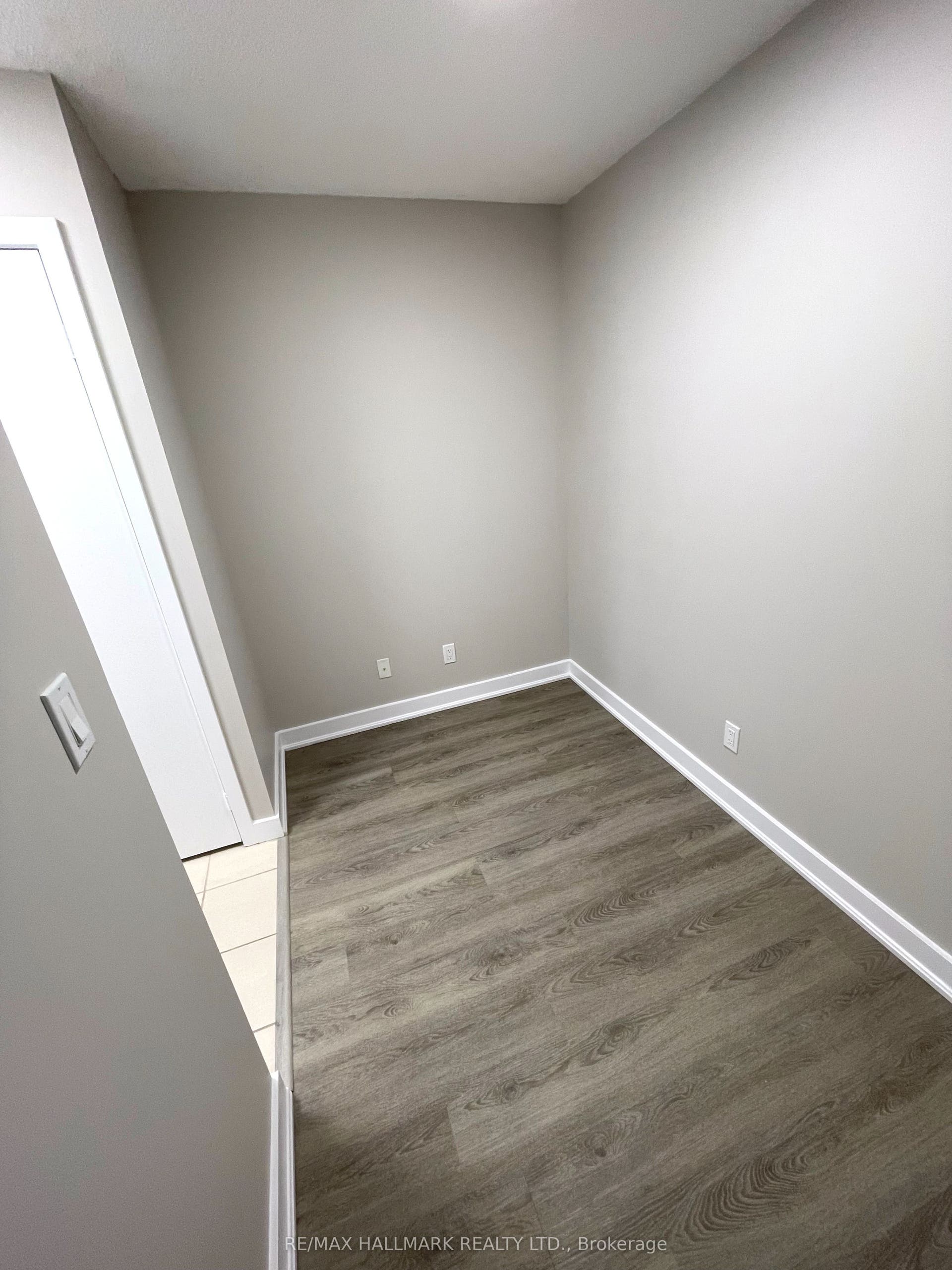 167 Church Street, #314, Toronto C08, Toronto C, Toronto ON M5B 1Y4