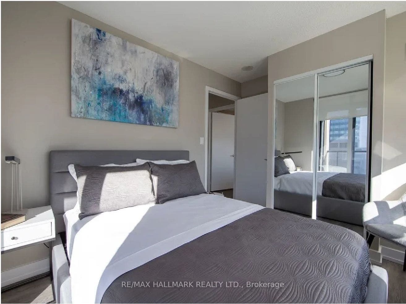 167 Church Street, #314, Toronto C08, Toronto C, Toronto ON M5B 1Y4
