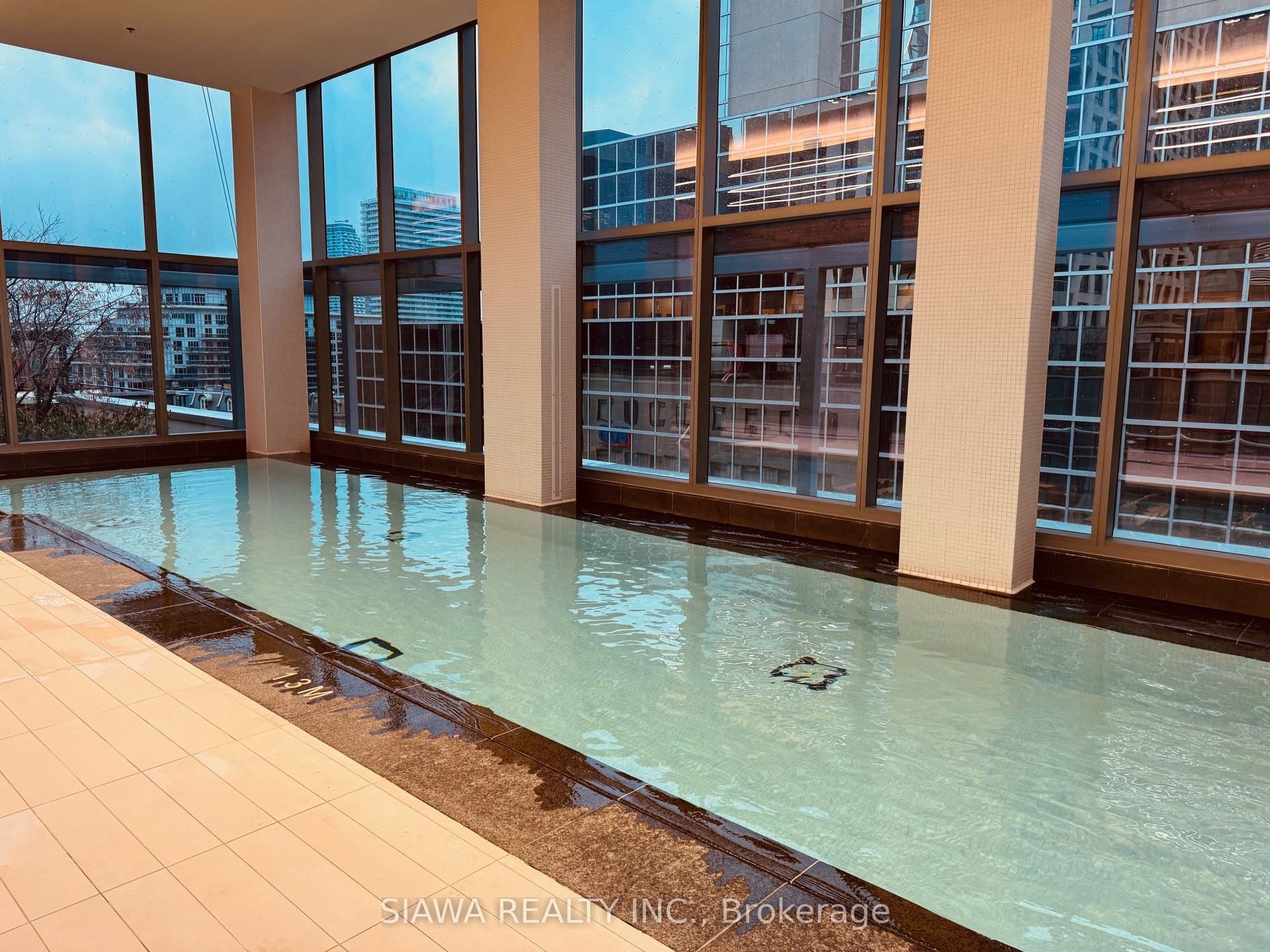 88 Scott Street, #1707, Toronto C, Toronto ON M5E 0A9