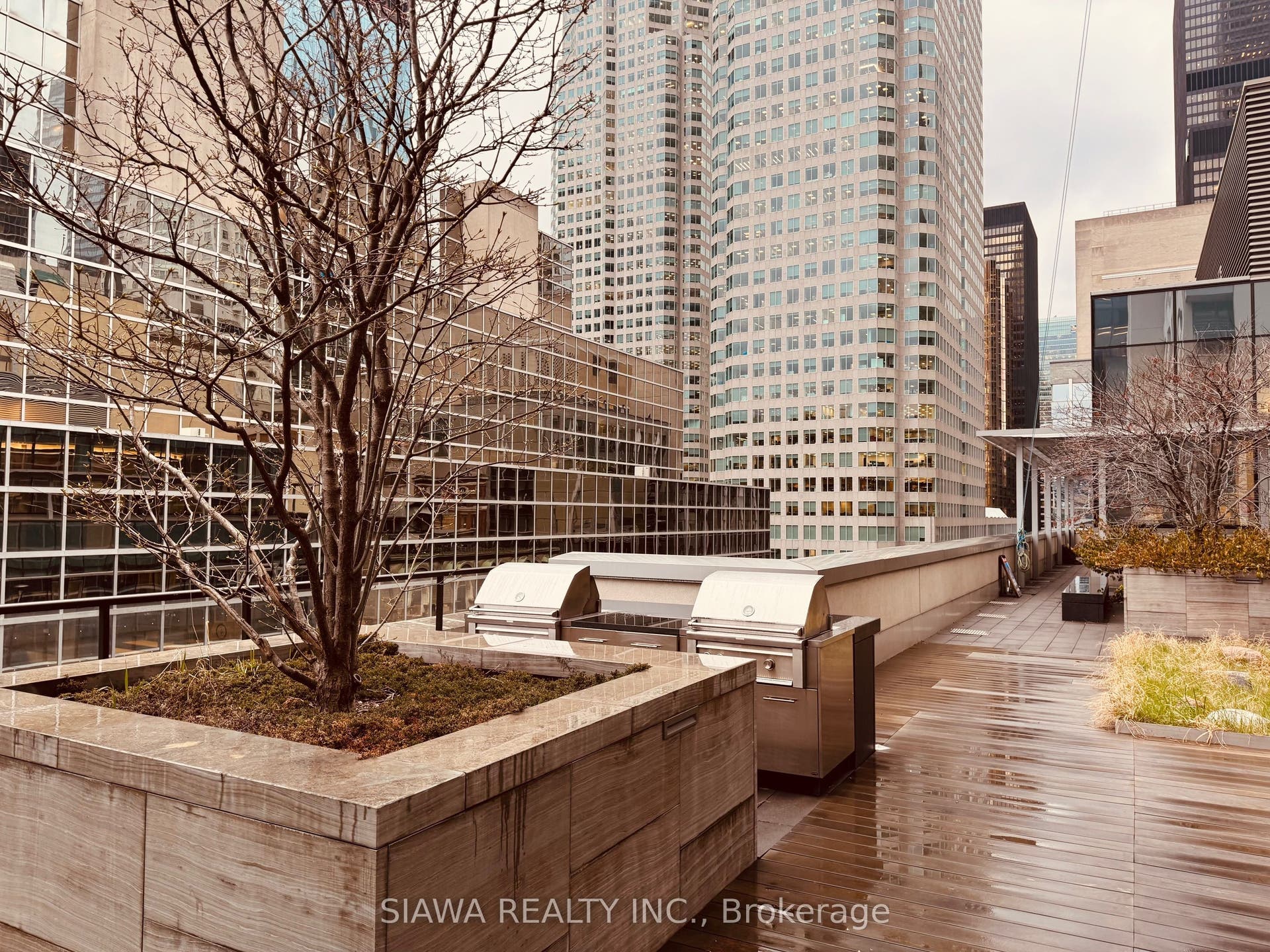 88 Scott Street, #1707, Toronto C, Toronto ON M5E 0A9