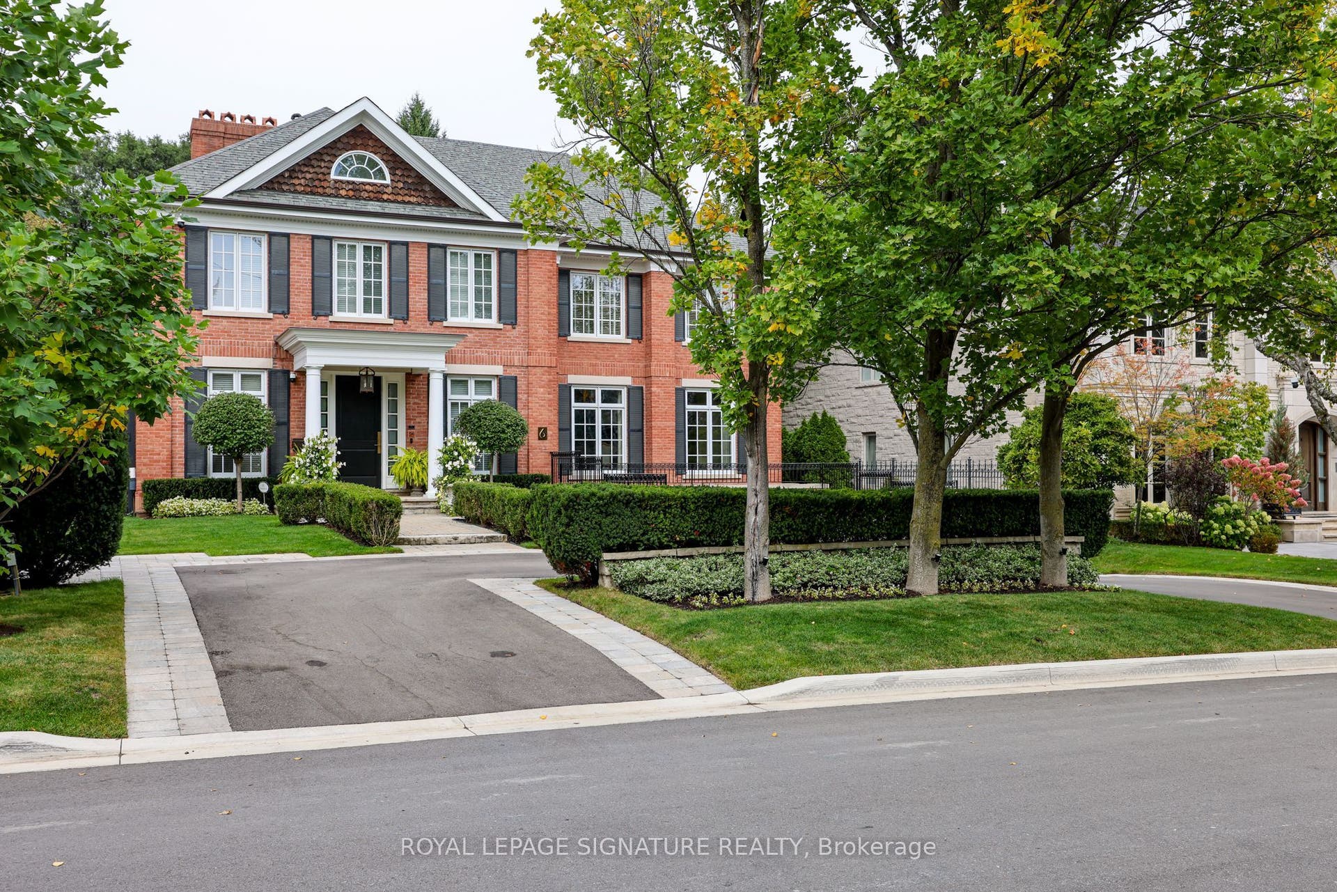 6 Vernham Avenue, Toronto C, Toronto ON M2L 2B2