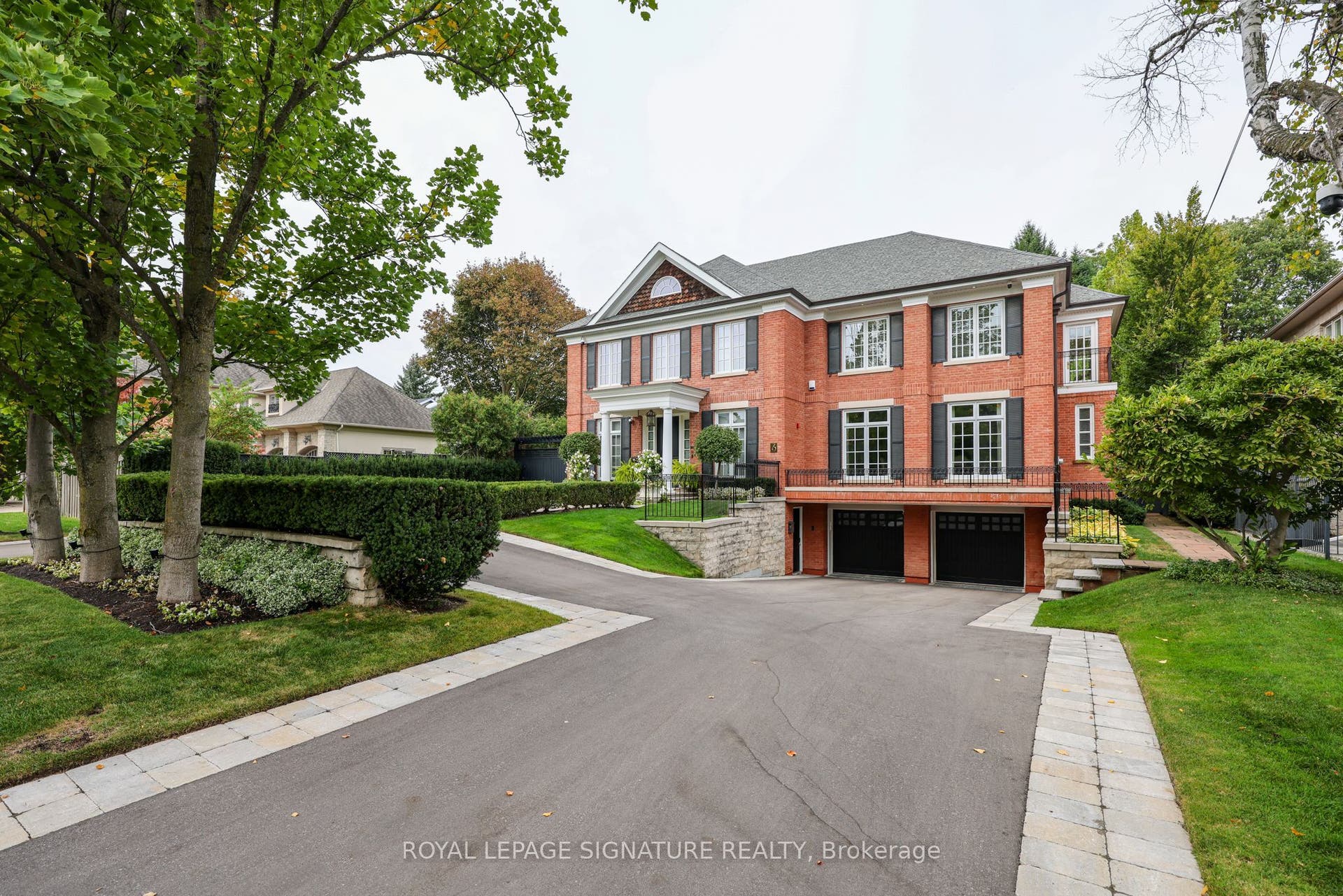 6 Vernham Avenue, Toronto C, Toronto ON M2L 2B2