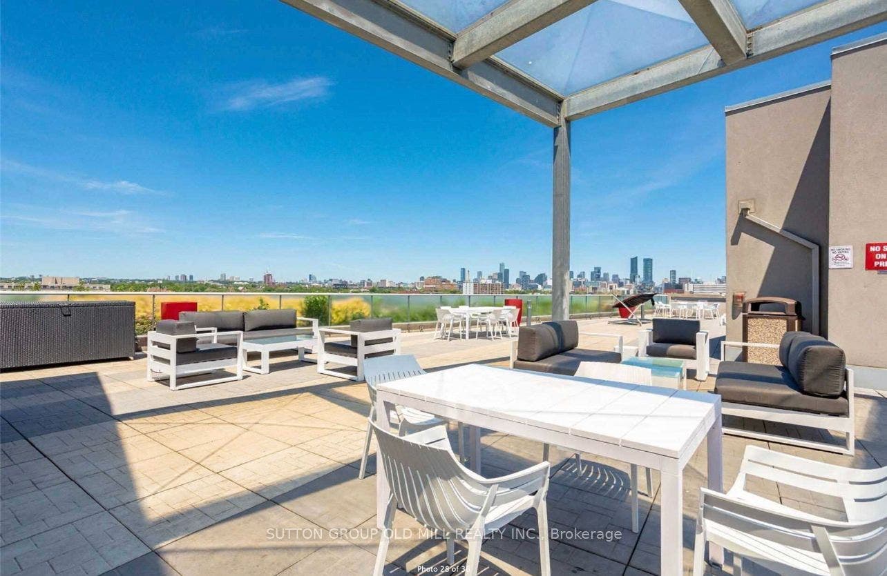 1005 King Street W, #201, Toronto C, Toronto ON M6K 3M8