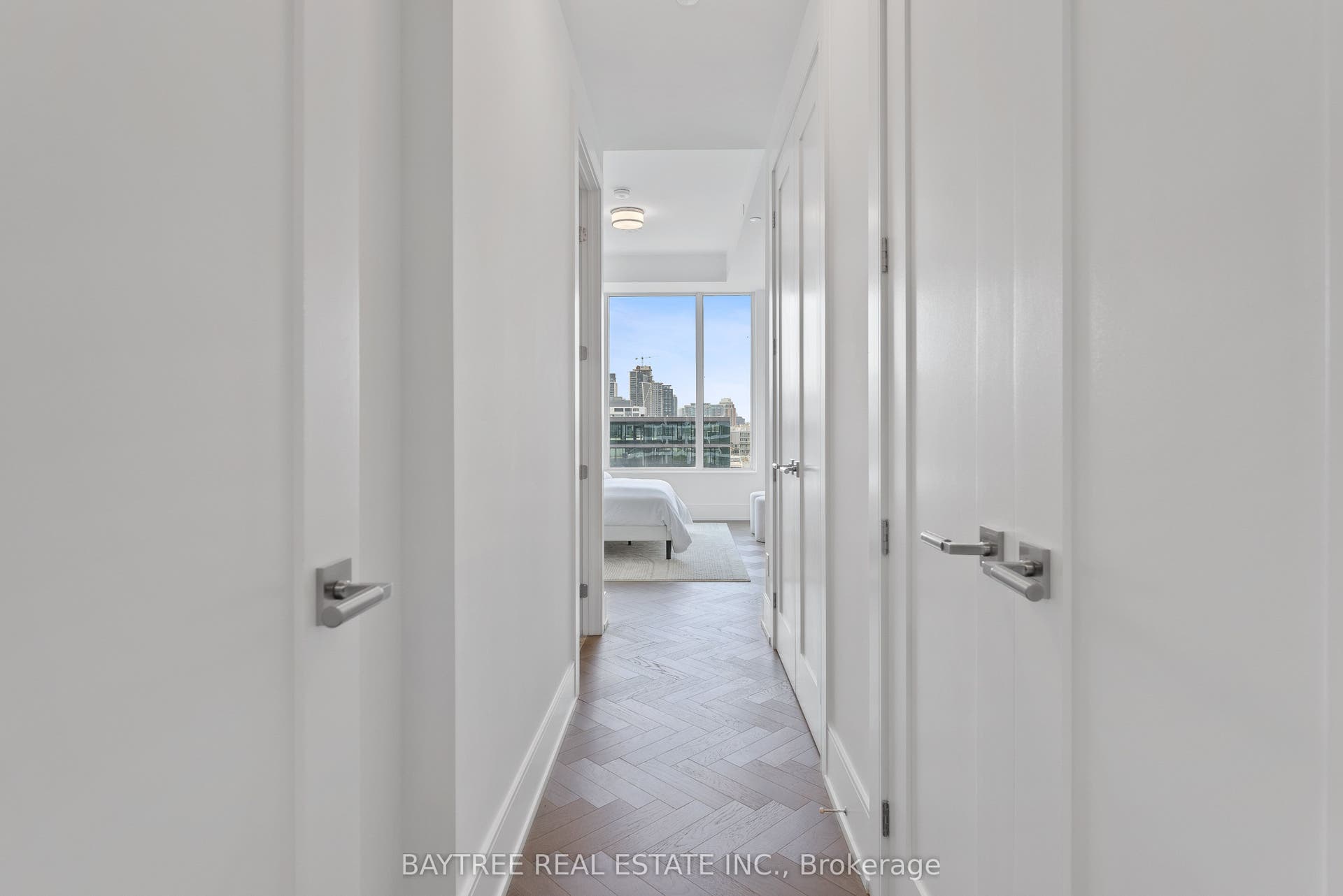 455 Wellington Street W, #1108, Toronto C, Toronto ON M5J 2R2