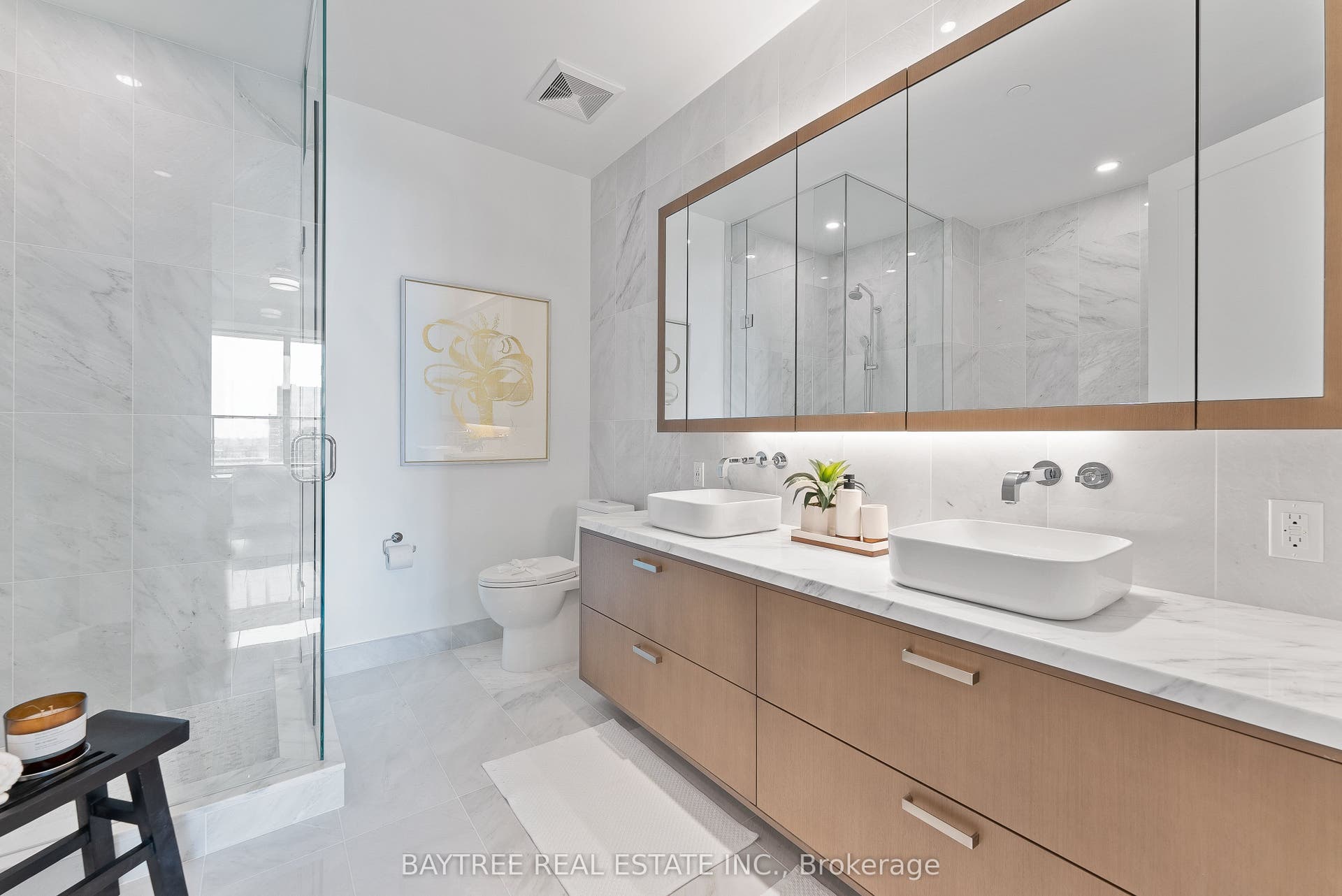 455 Wellington Street W, #1108, Toronto C, Toronto ON M5J 2R2