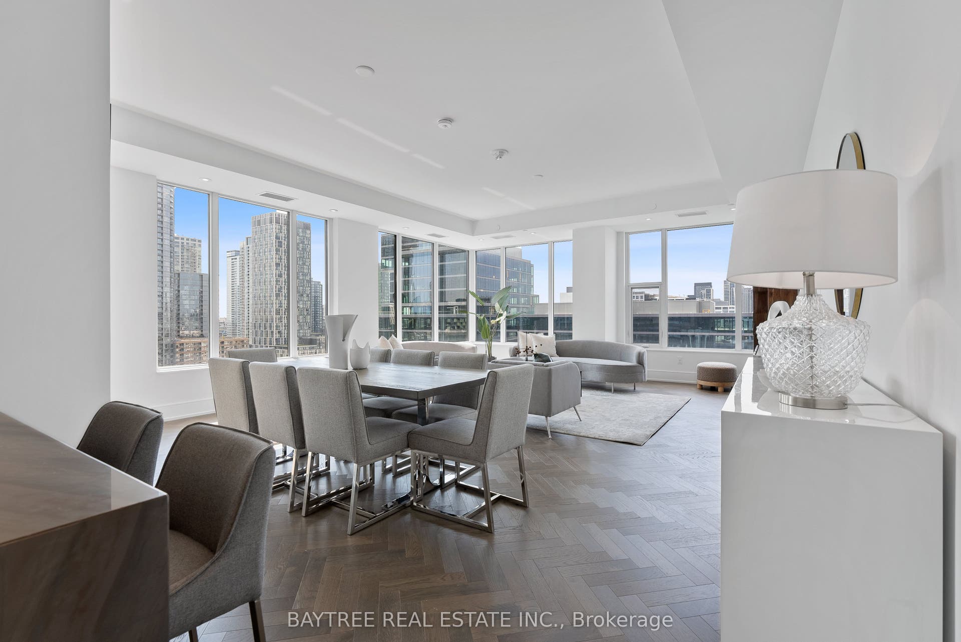 455 Wellington Street W, #1108, Toronto C, Toronto ON M5J 2R2