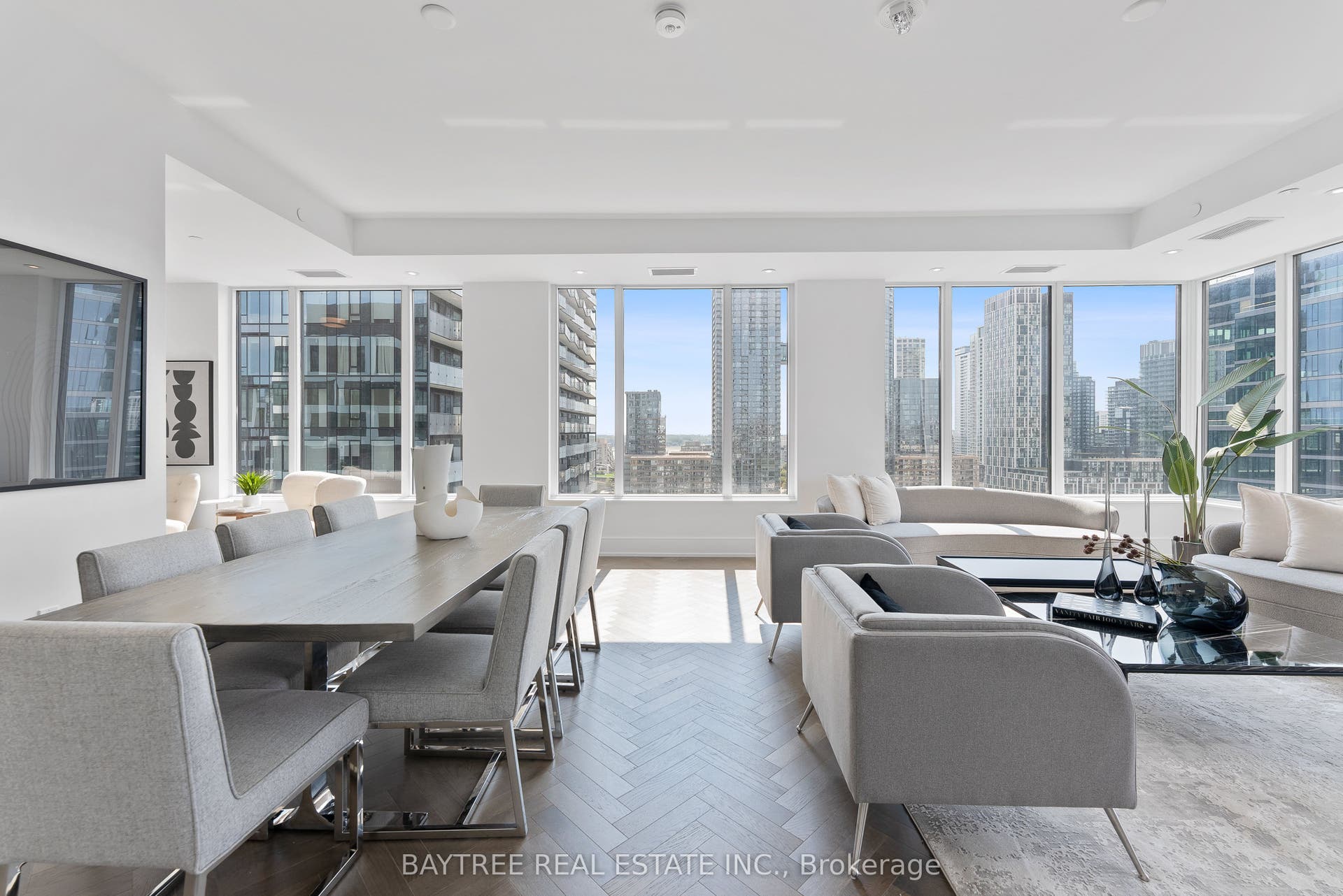 455 Wellington Street W, #1108, Toronto C, Toronto ON M5J 2R2