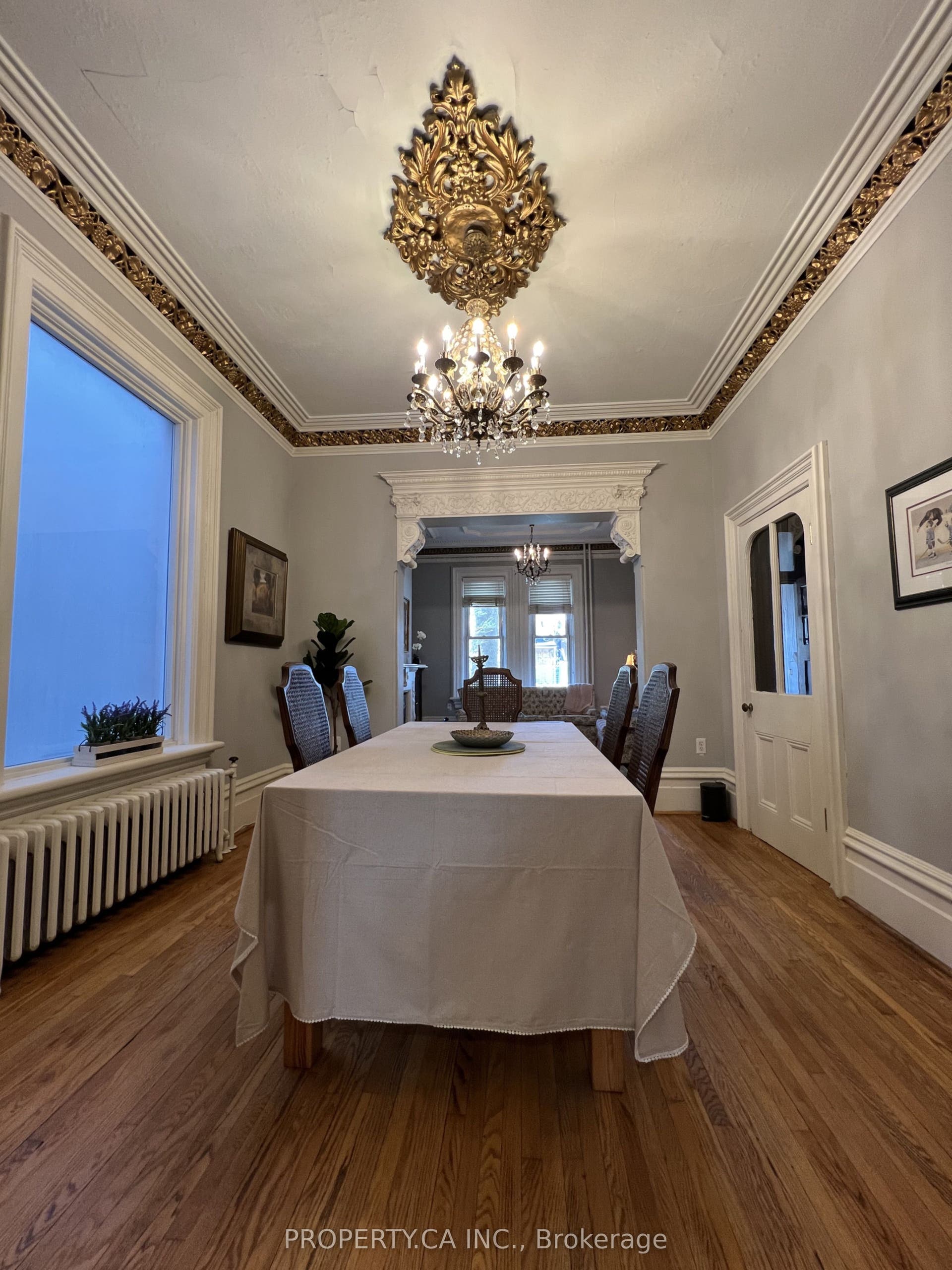 29 Lippincott Street, Toronto C01, Toronto C, Toronto ON M5T 2R6