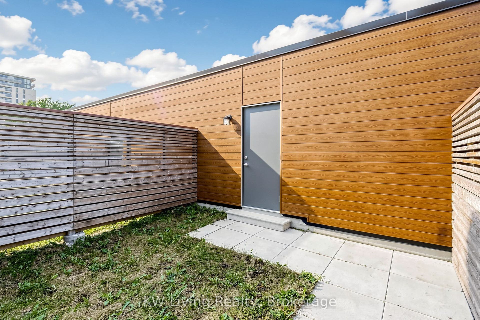 106 Green Gardens Boulevard, #Upper, Toronto C, Toronto ON M6A 0E5 106 Green Gardens Boulevard, #Upper, Toronto C, Toronto ON M6A 0E5