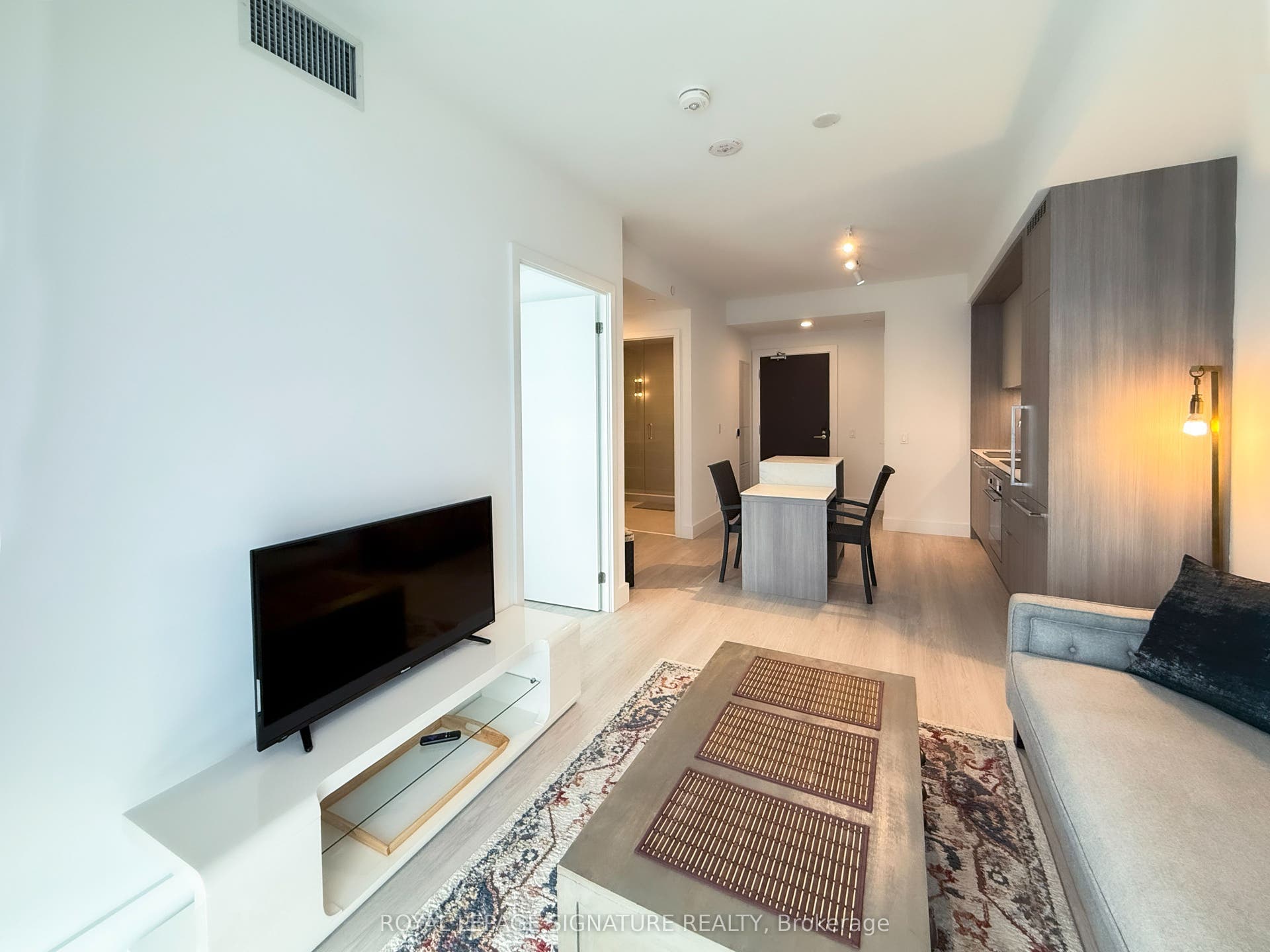 6 Greenbriar Road, #614, Toronto C, Toronto ON M2K 0H6