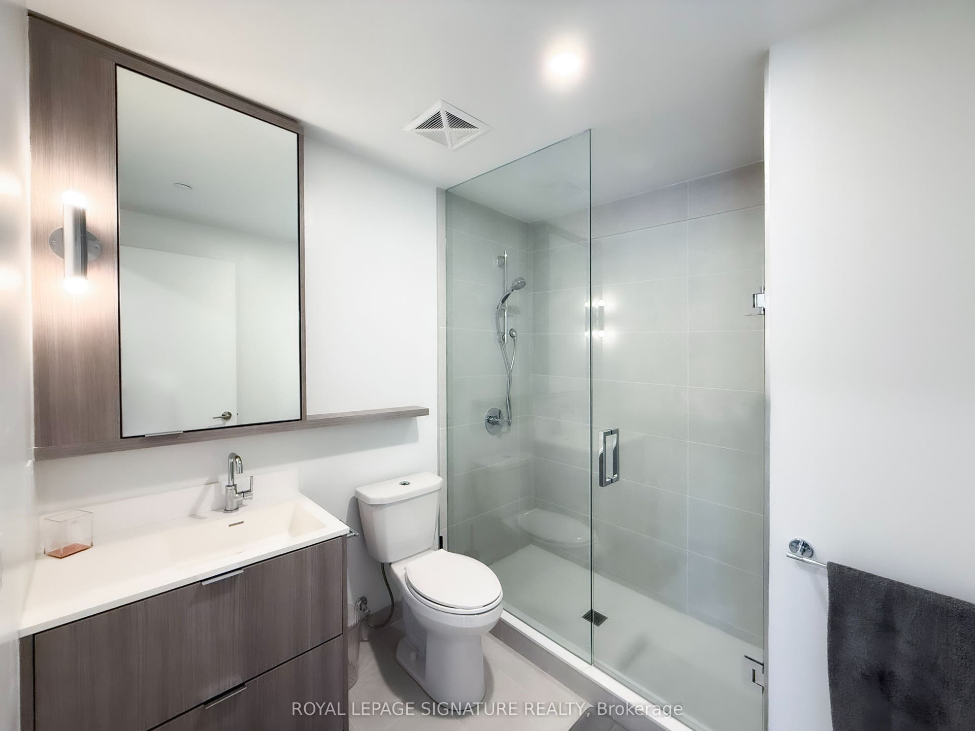 6 Greenbriar Road, #614, Toronto C, Toronto ON M2K 0H6