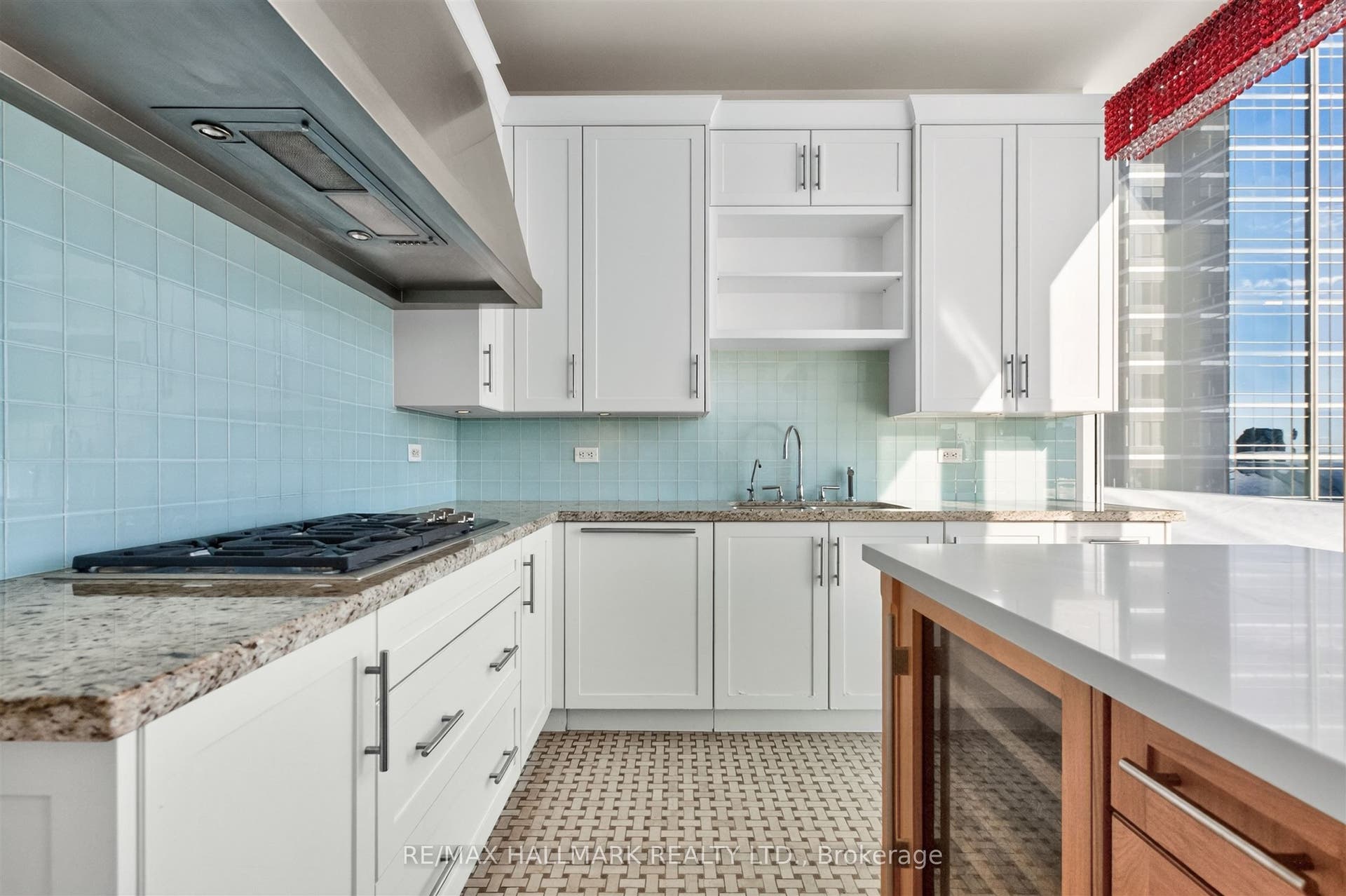 183 Wellington Street W, #2306, Toronto C, Toronto ON M5V 0A1
