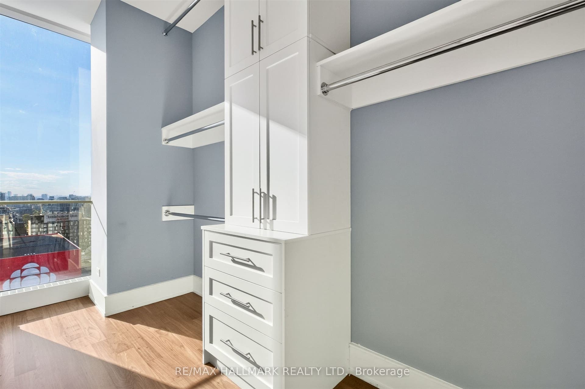183 Wellington Street W, #2306, Toronto C, Toronto ON M5V 0A1