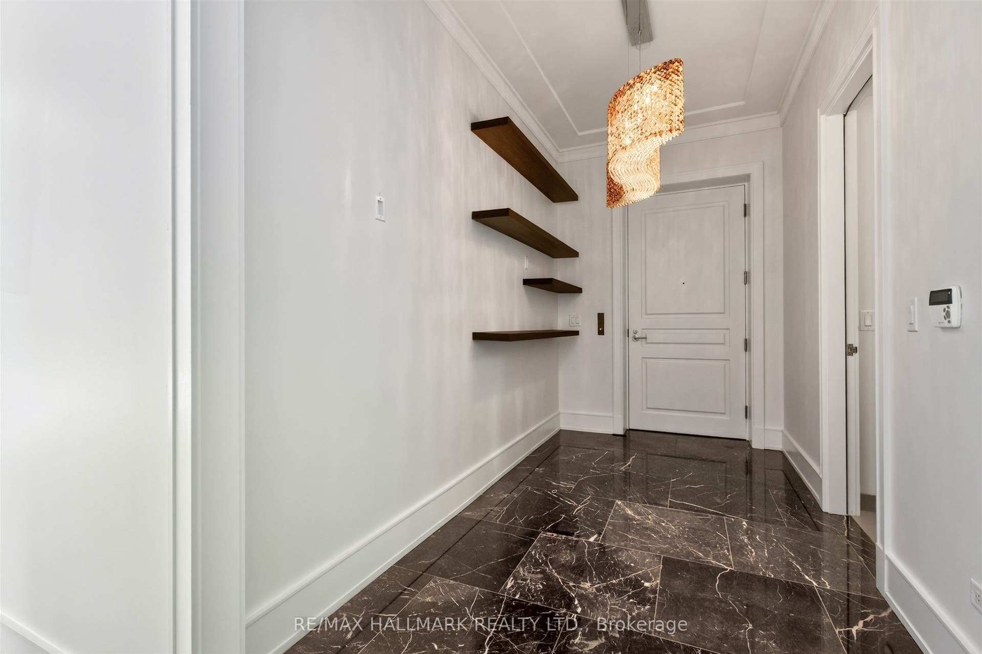 183 Wellington Street W, #2306, Toronto C, Toronto ON M5V 0A1