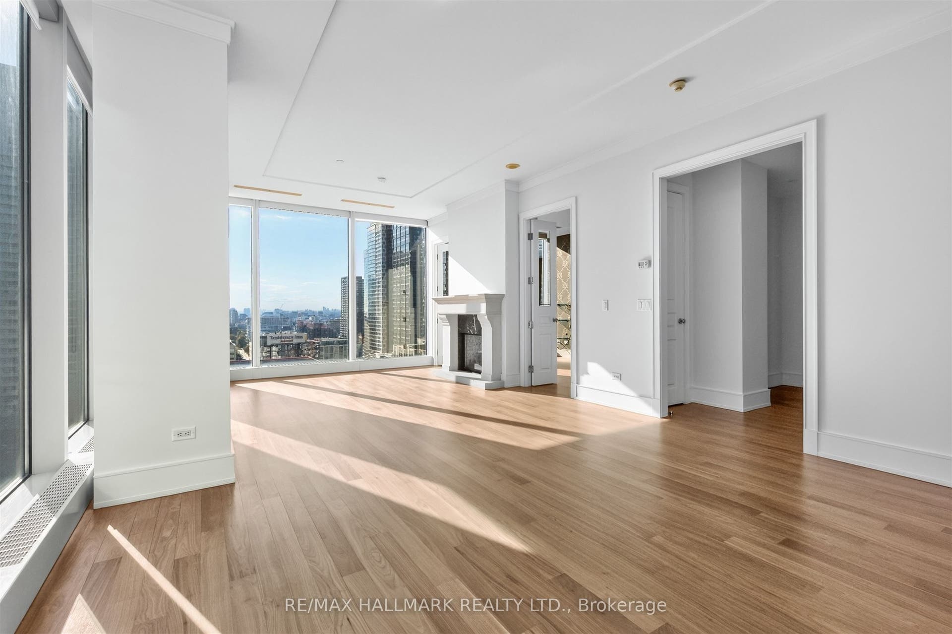 183 Wellington Street W, #2306, Toronto C, Toronto ON M5V 0A1