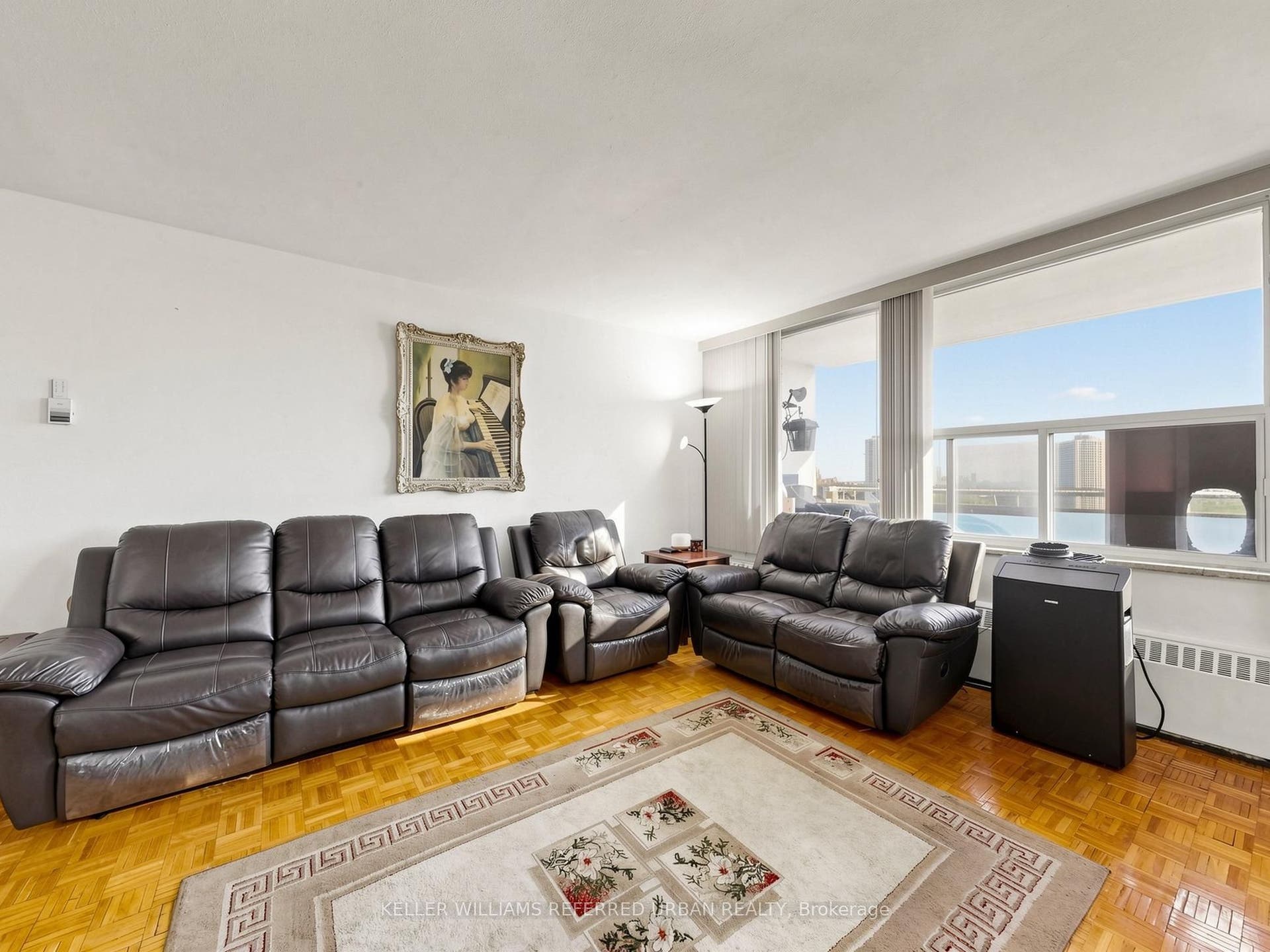 10 Parkway Forest Drive, #1111, Toronto C, Toronto ON M2J 1L3